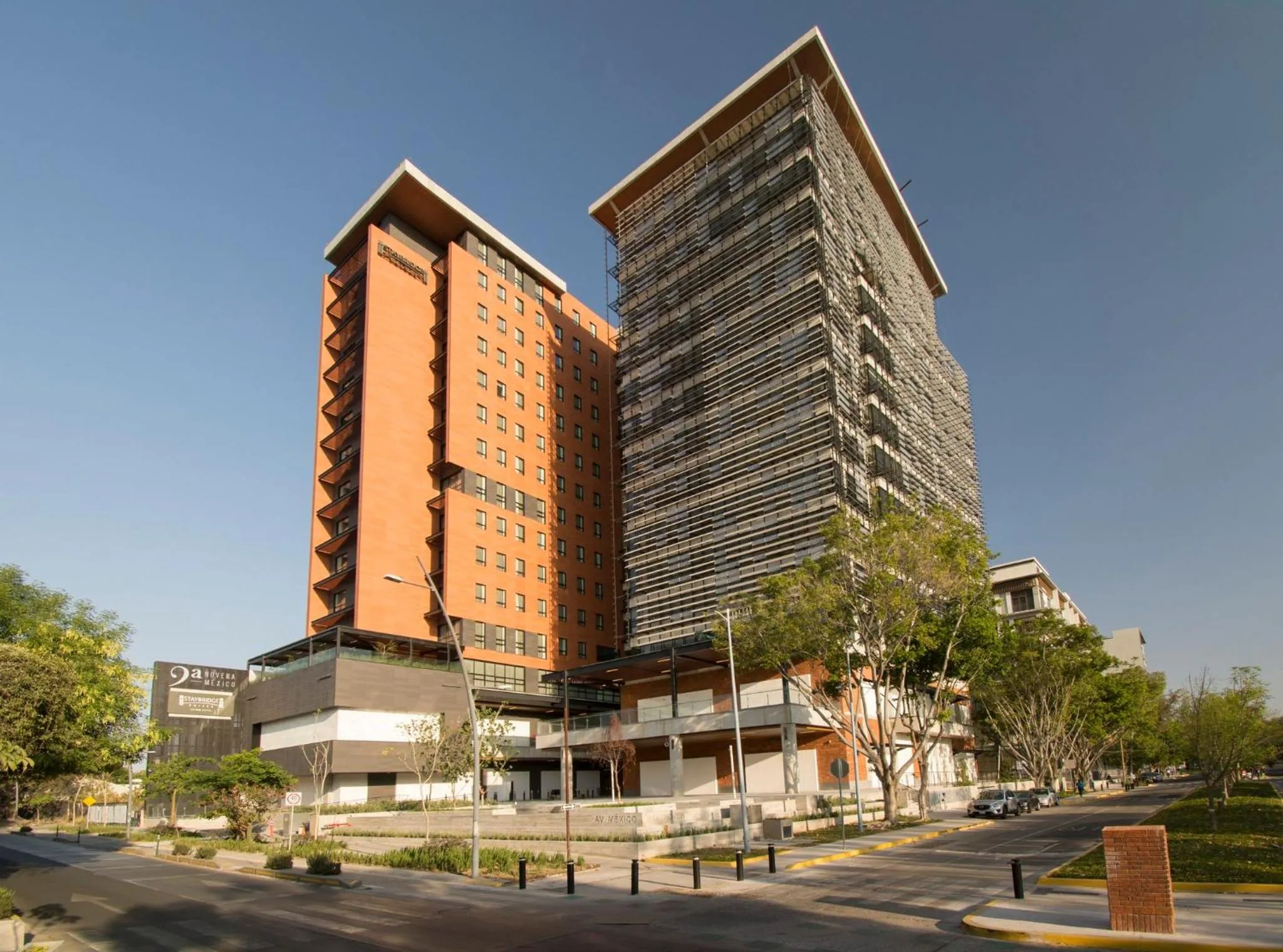 Property building in Staybridge Suites - Guadalajara Novena by IHG