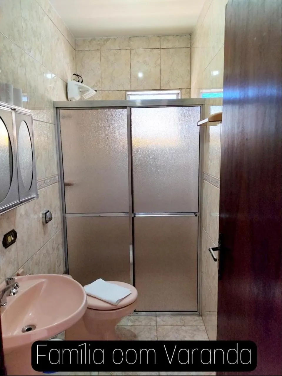 Shower in ANC BOSQUE - 4min do Parque Capivari