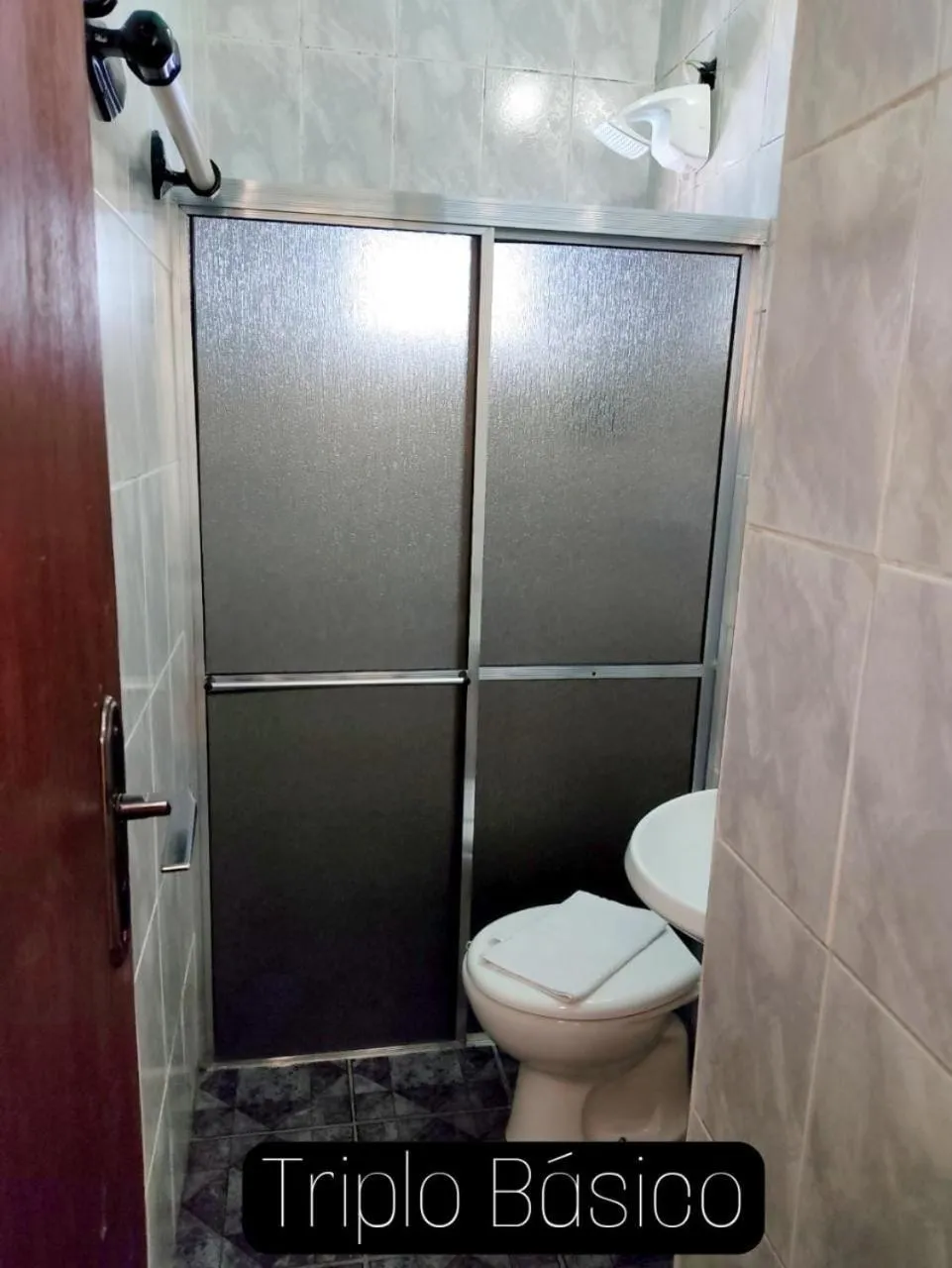 Shower in ANC BOSQUE - 4min do Parque Capivari