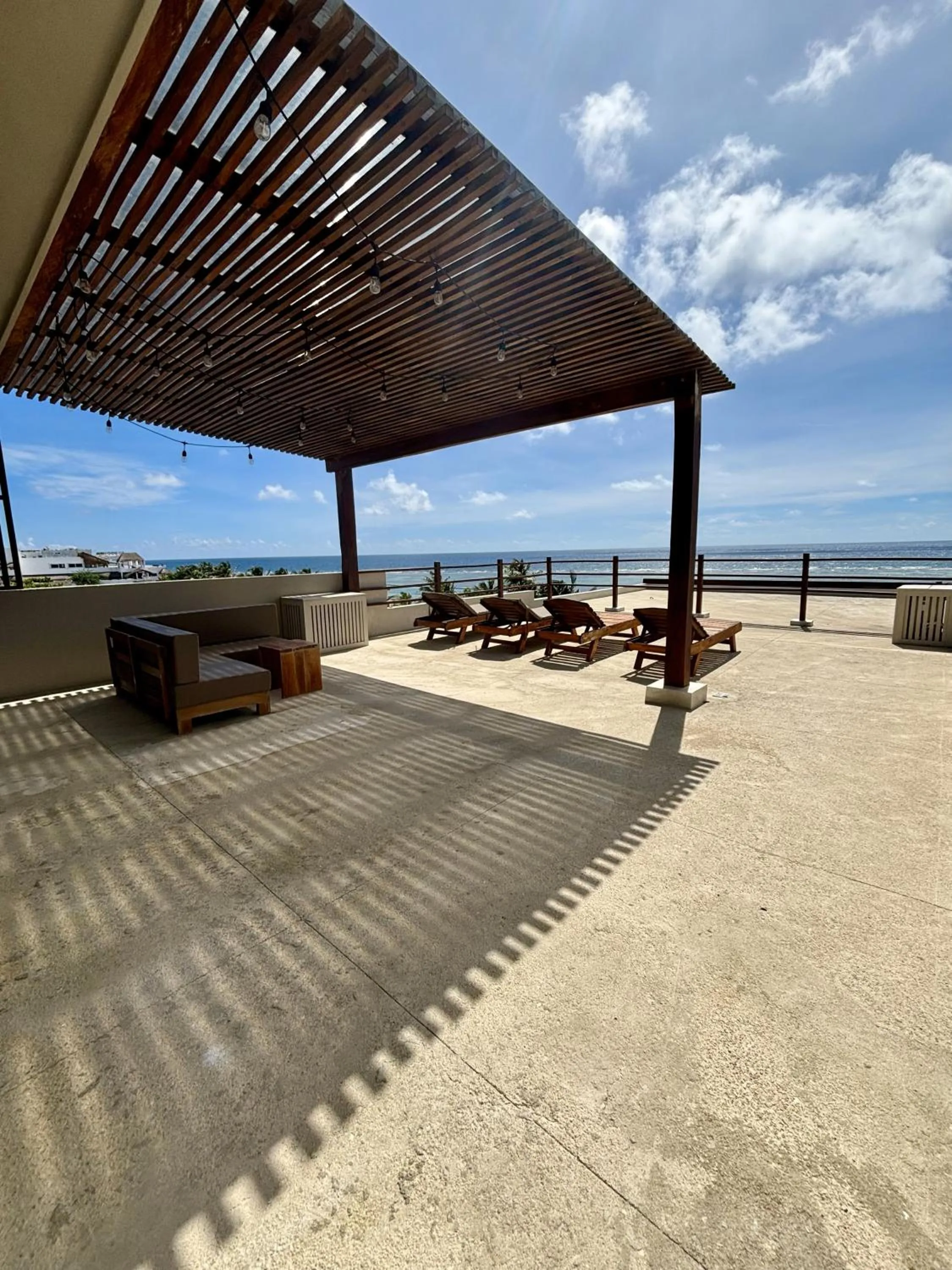 Balcony/Terrace in Noah Beach Hotel & Suites