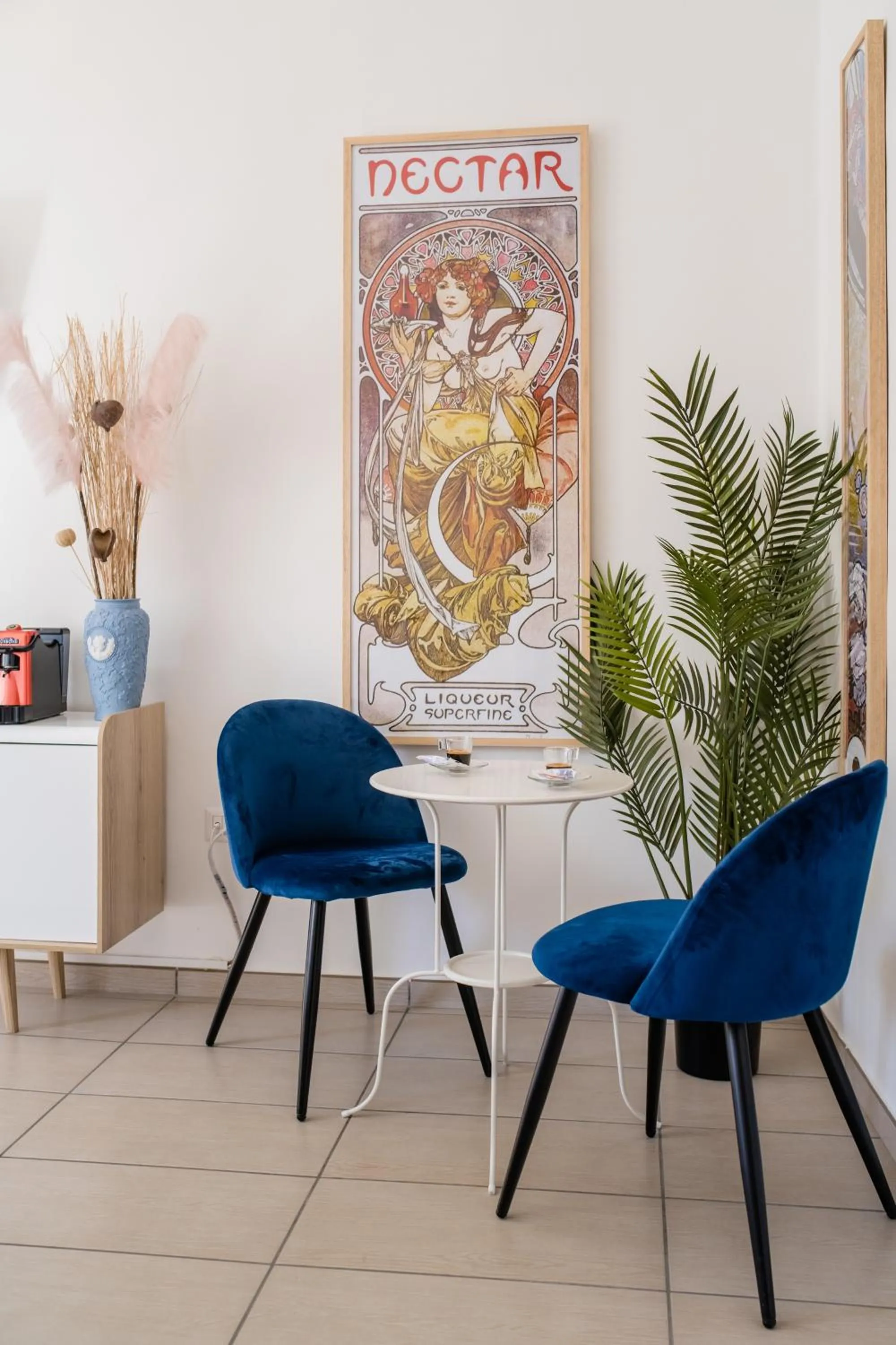 Decorative detail in Naro Suites and Rooms