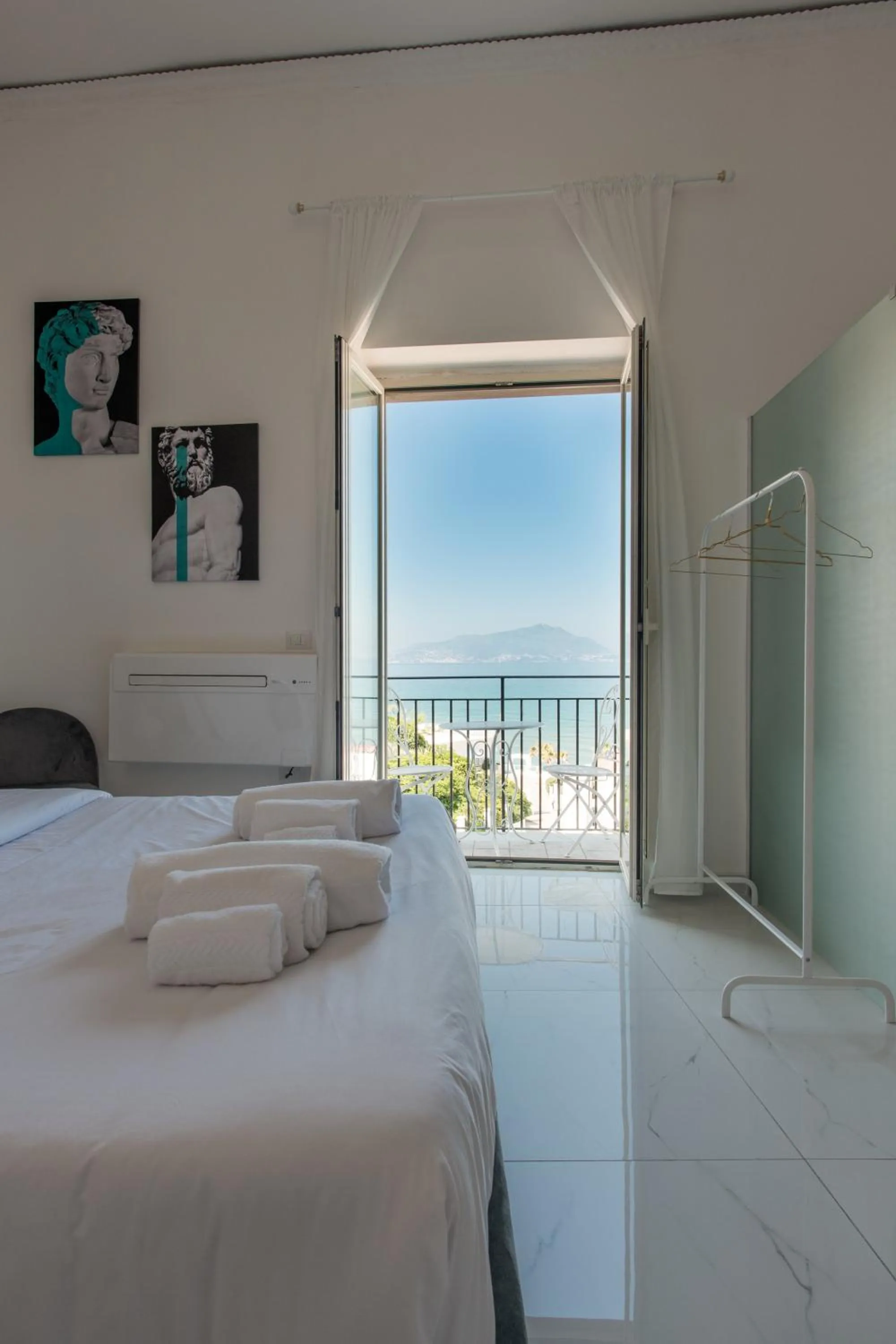 View (from property/room), Bed in Naro Suites and Rooms