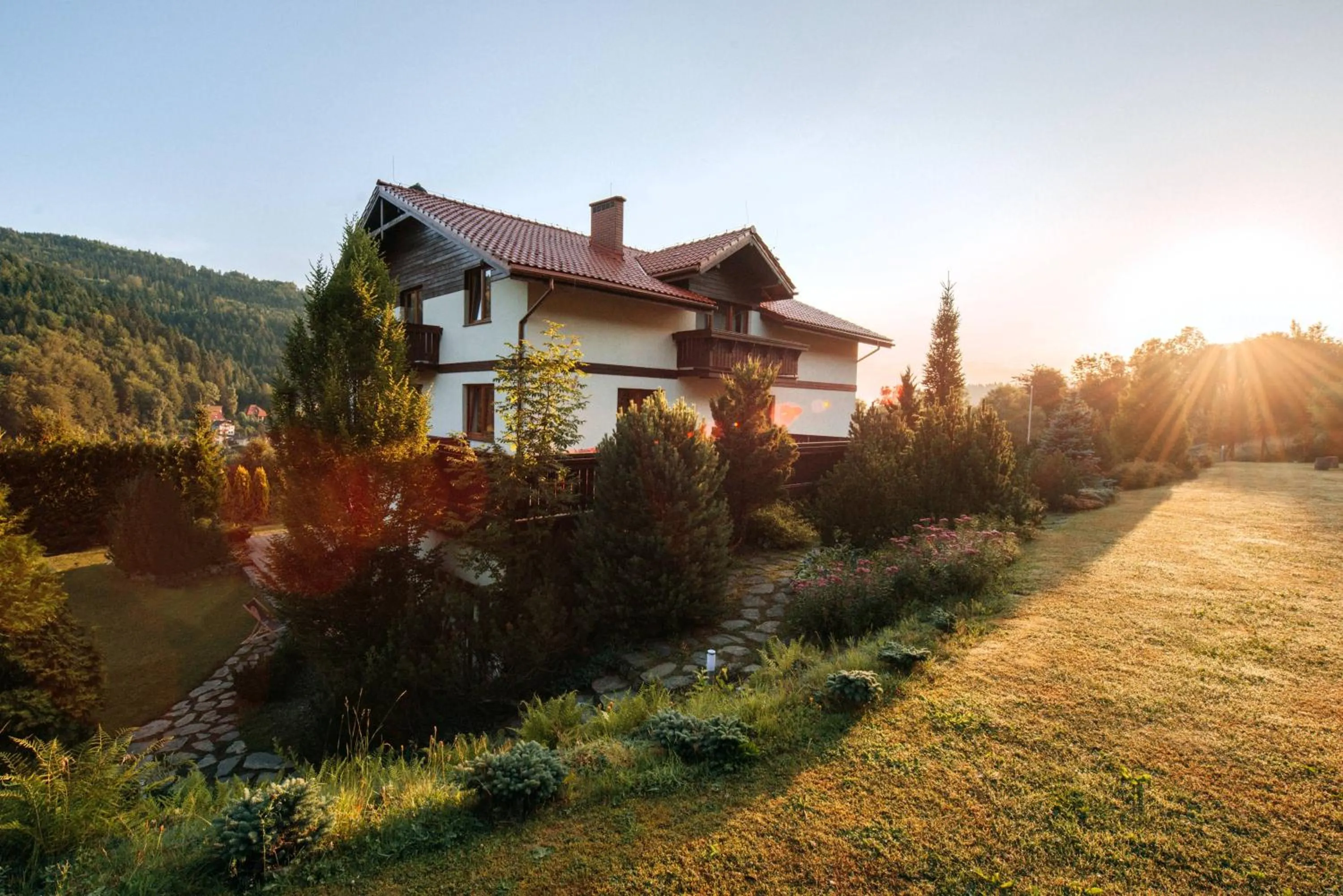 Property building in Przystanek Góry