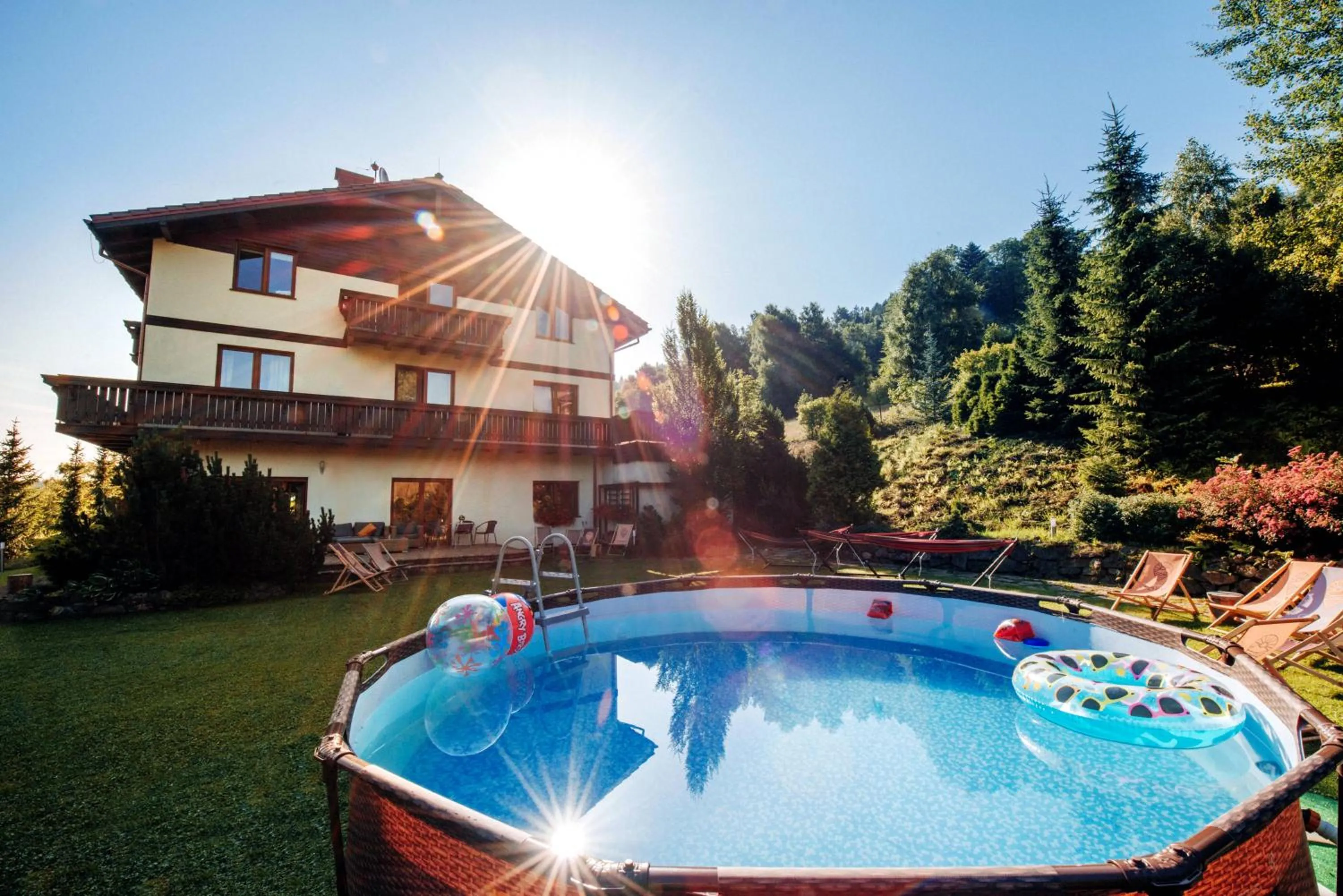 Property building in Przystanek Góry