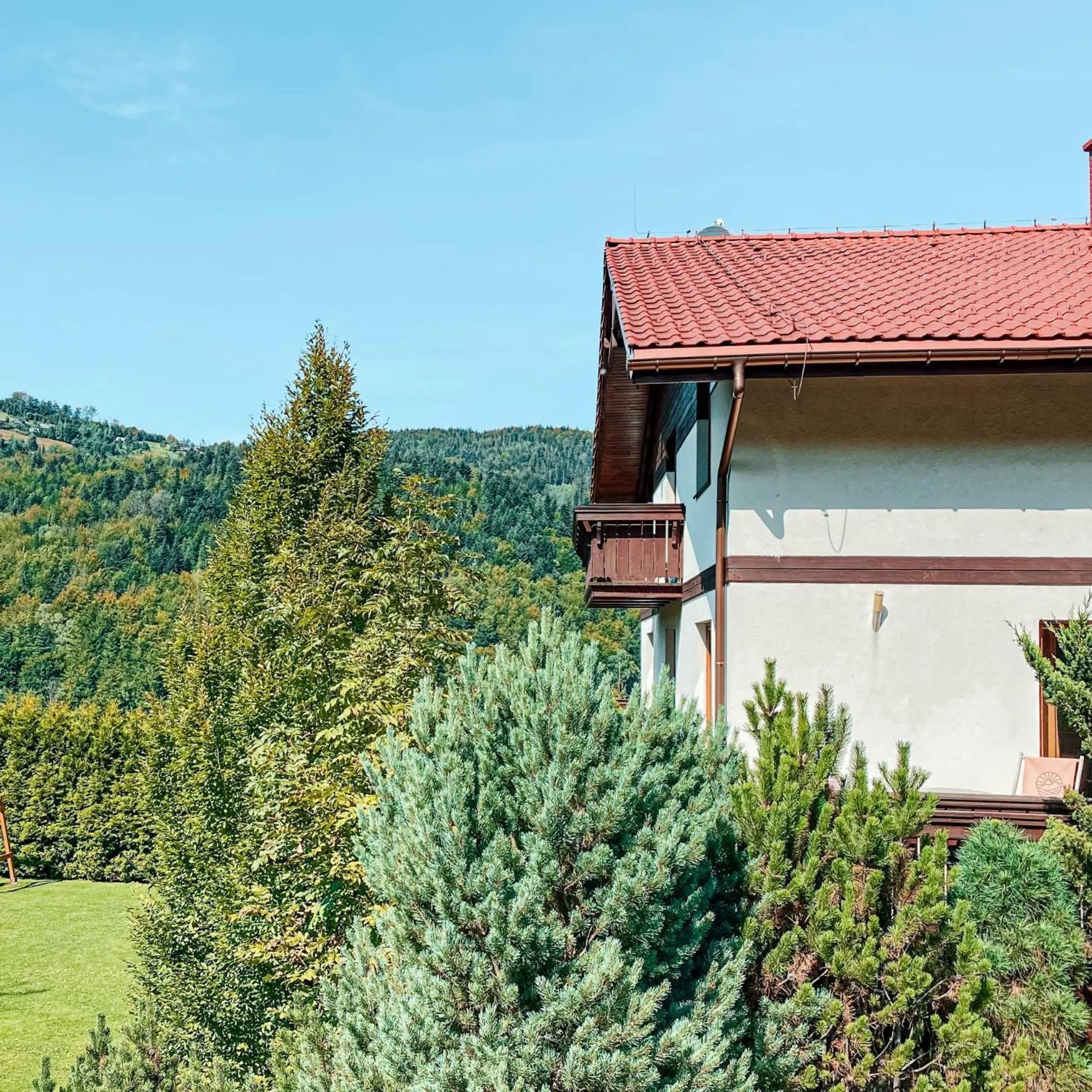 Property building in Przystanek Góry