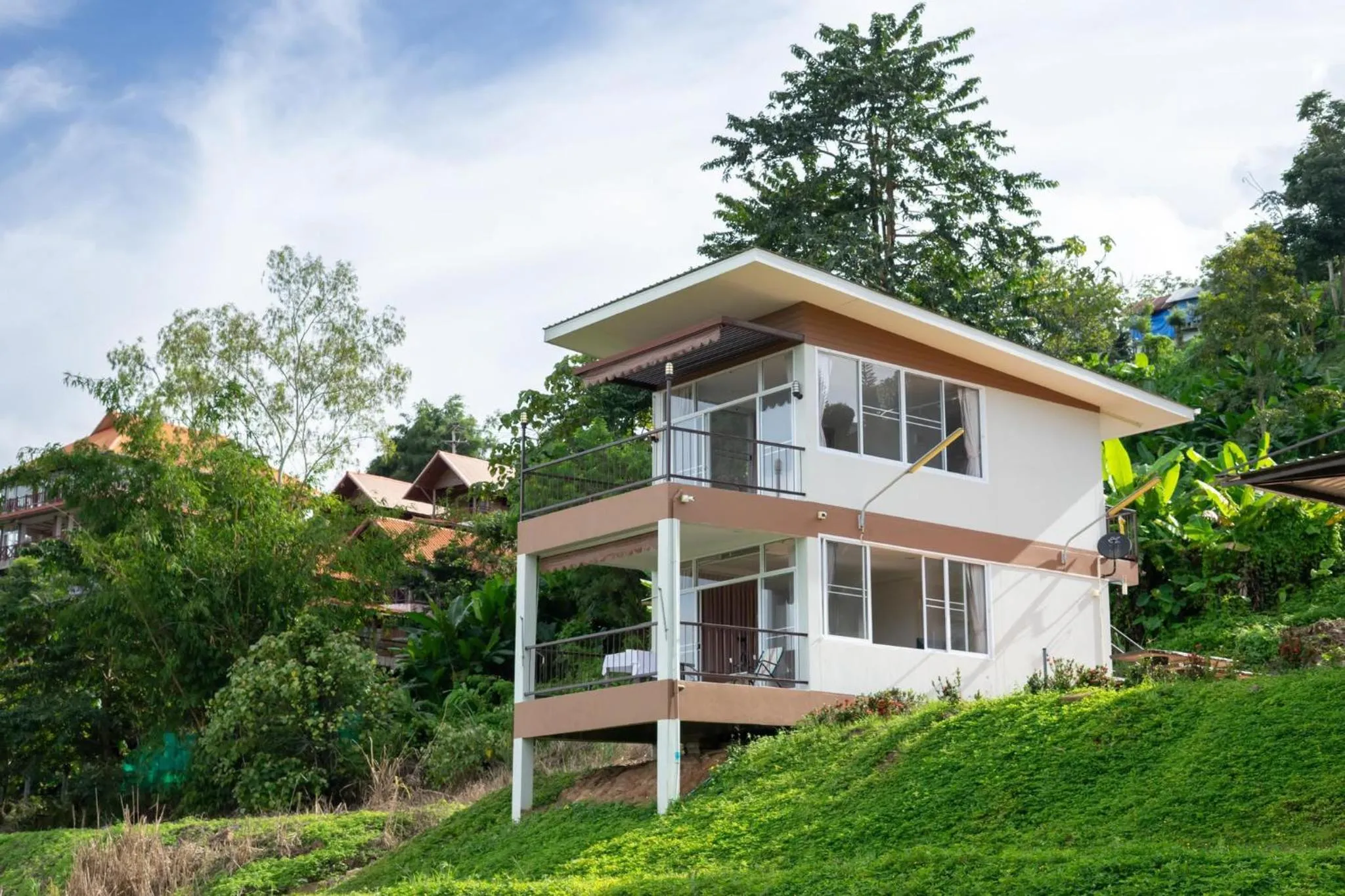 The private 2 @ khao kho