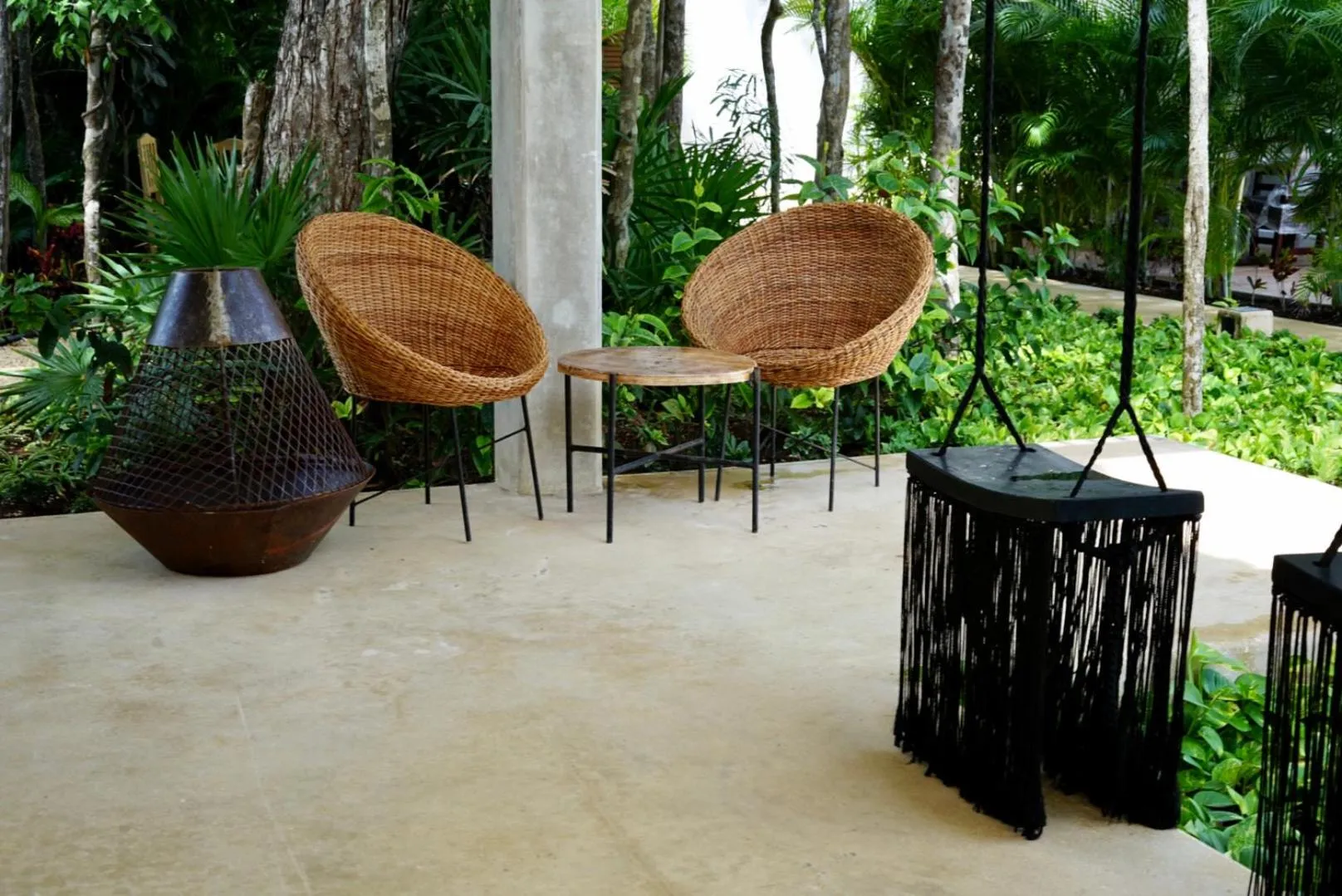 Swimming pool in Kaanal Tulum