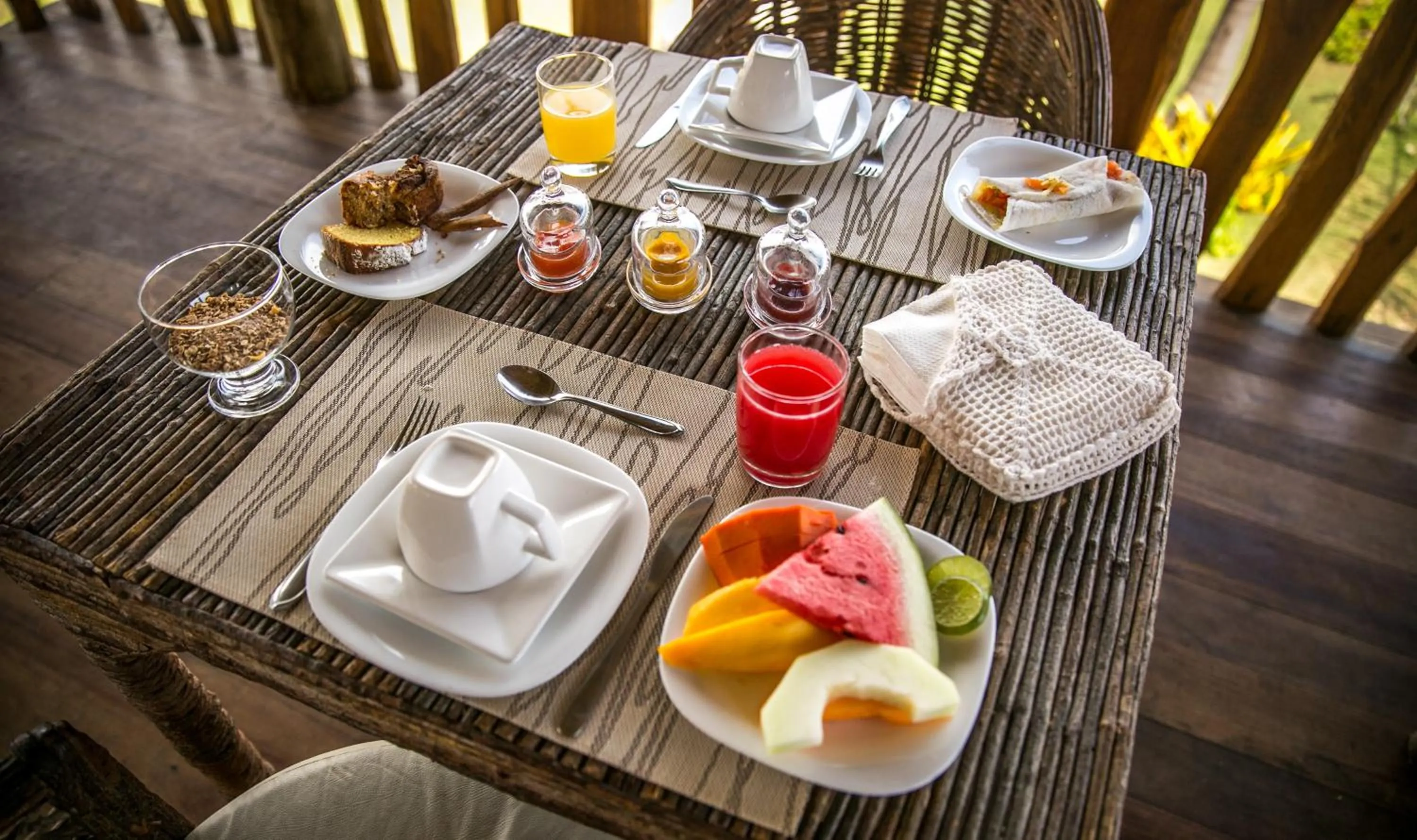 Food and drinks in Hurricane Jeri