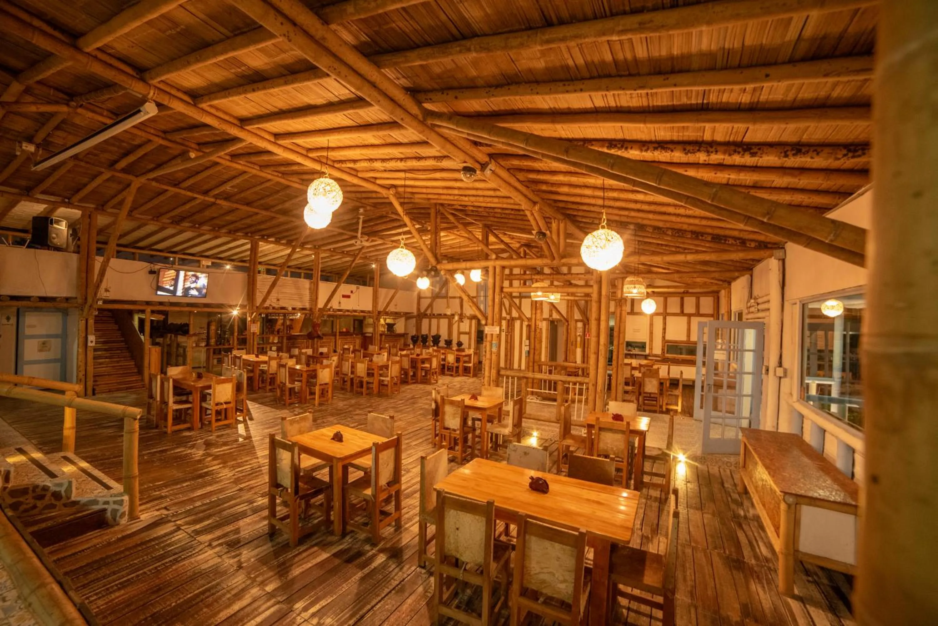 Restaurant/places to eat in Eco Hotel Terrabella