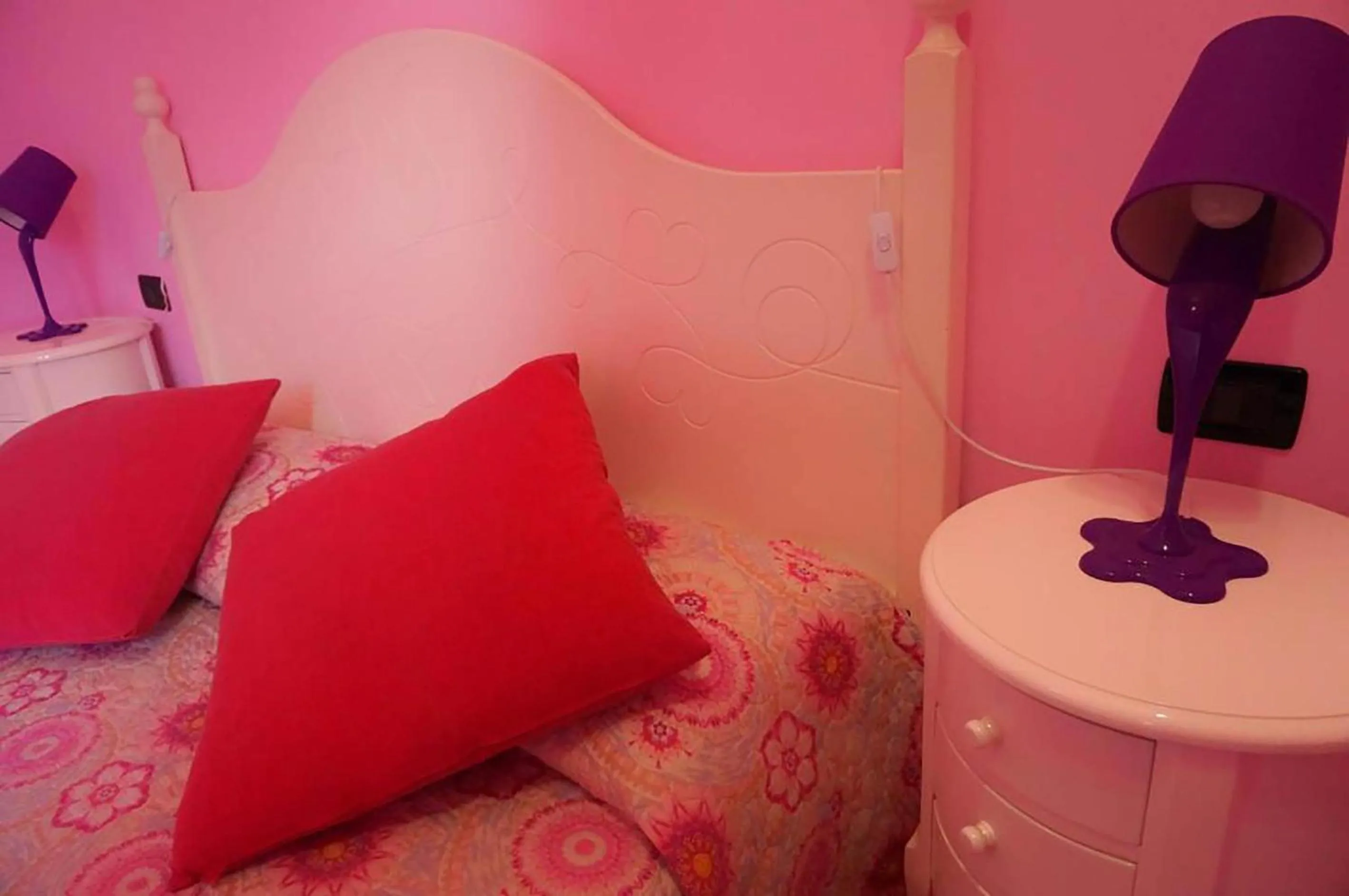 Bed in Day by Day di Ghor