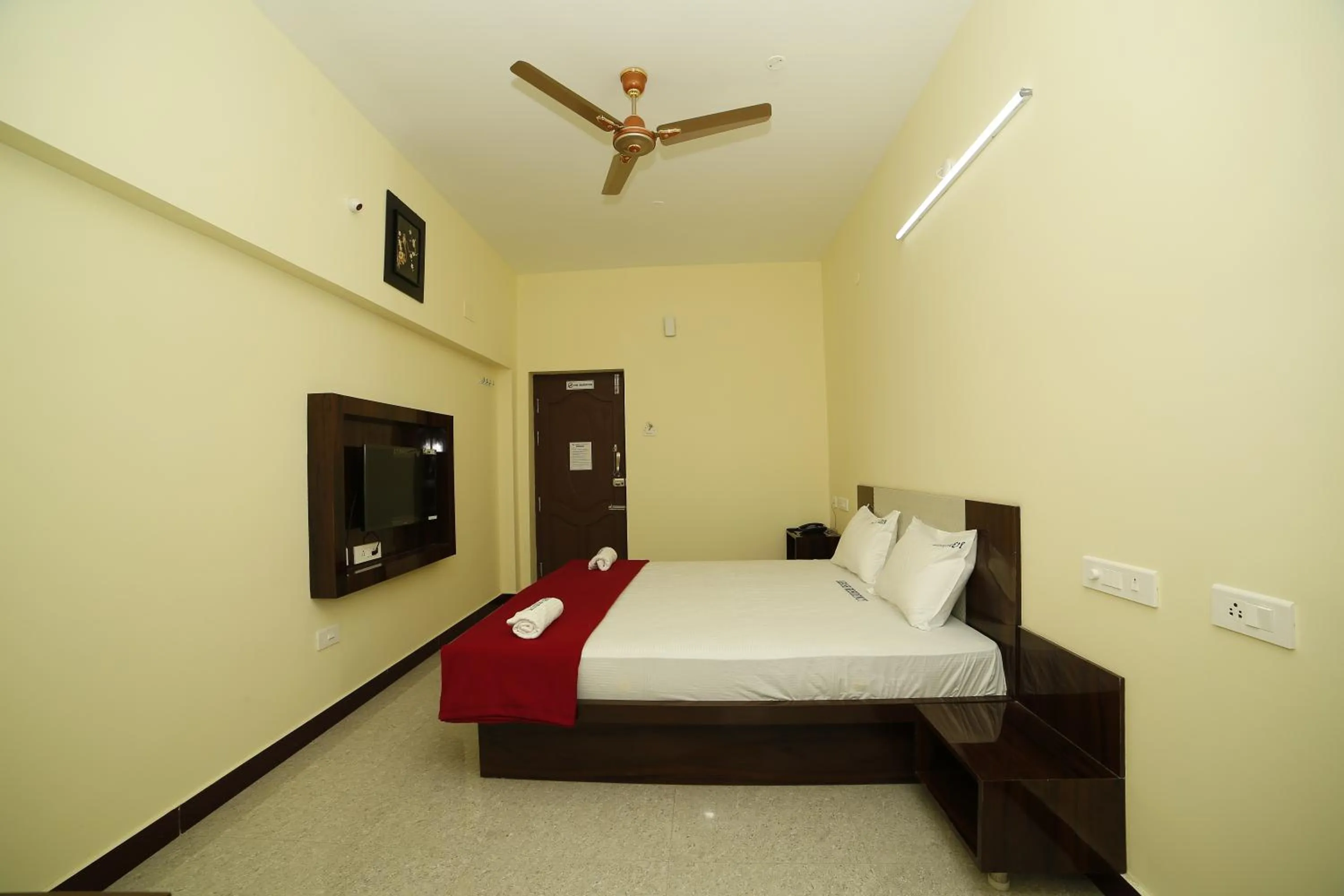 Bed in Akash Residency
