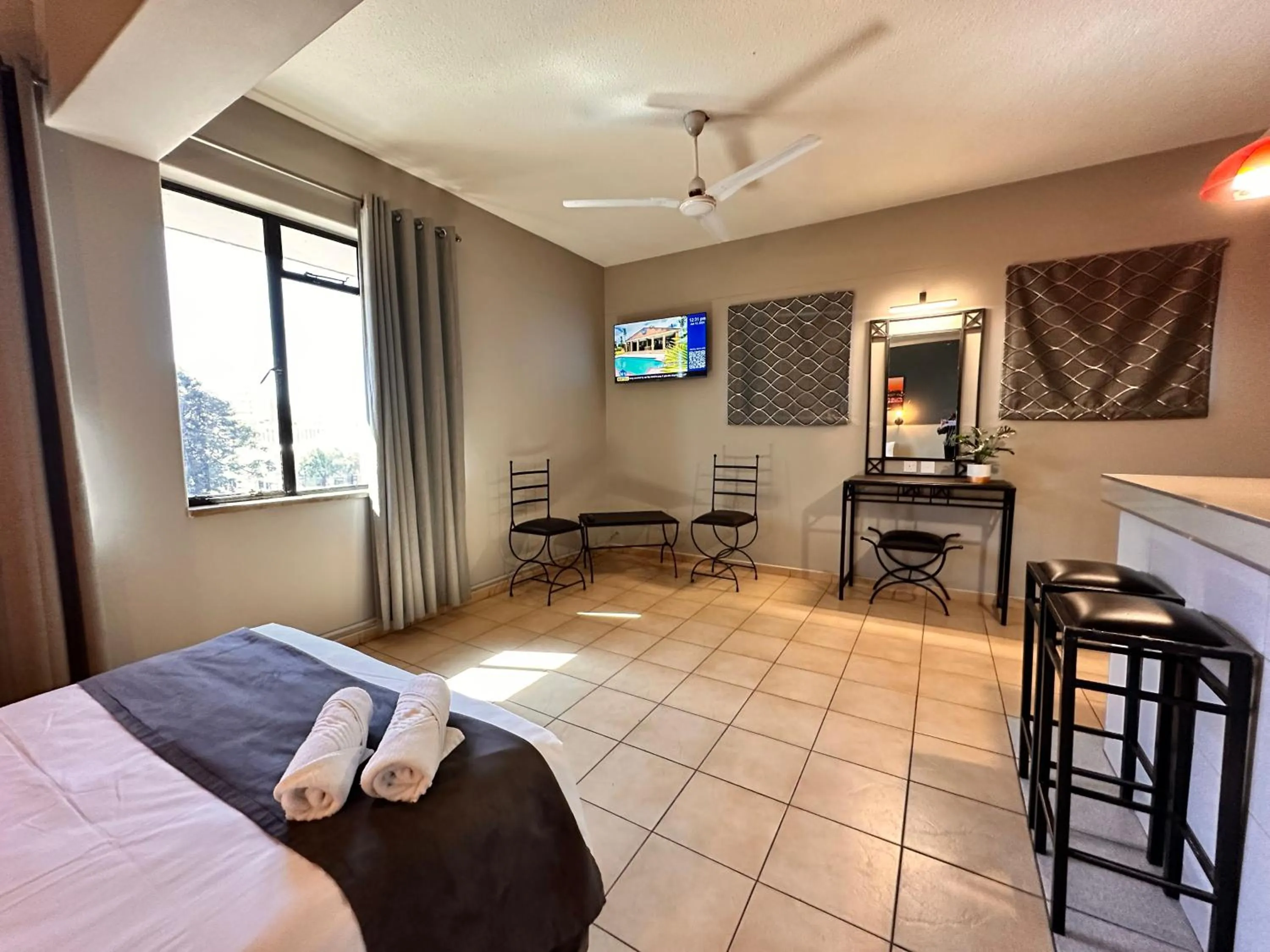 TV and multimedia in N1 Hotel Bulawayo