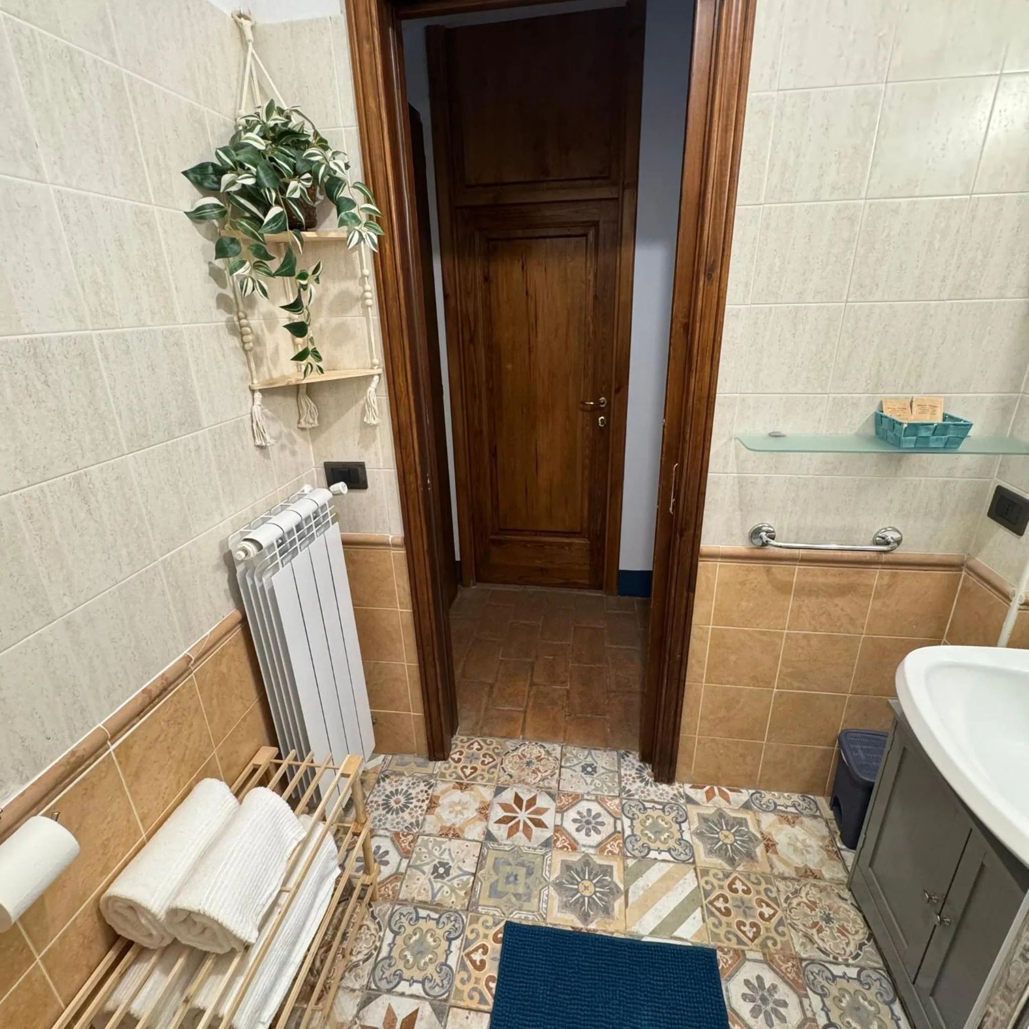 Bathroom in B&B Il Fienile San Gimignano