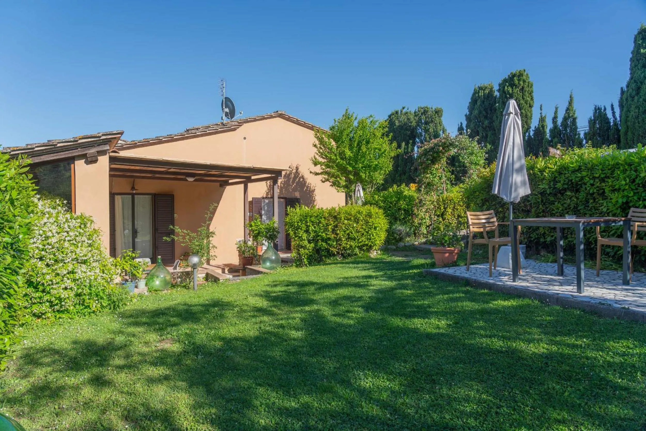 Property building in B&B Il Fienile San Gimignano