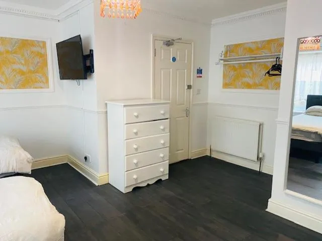 Bed in Circle Guest House Bed Only