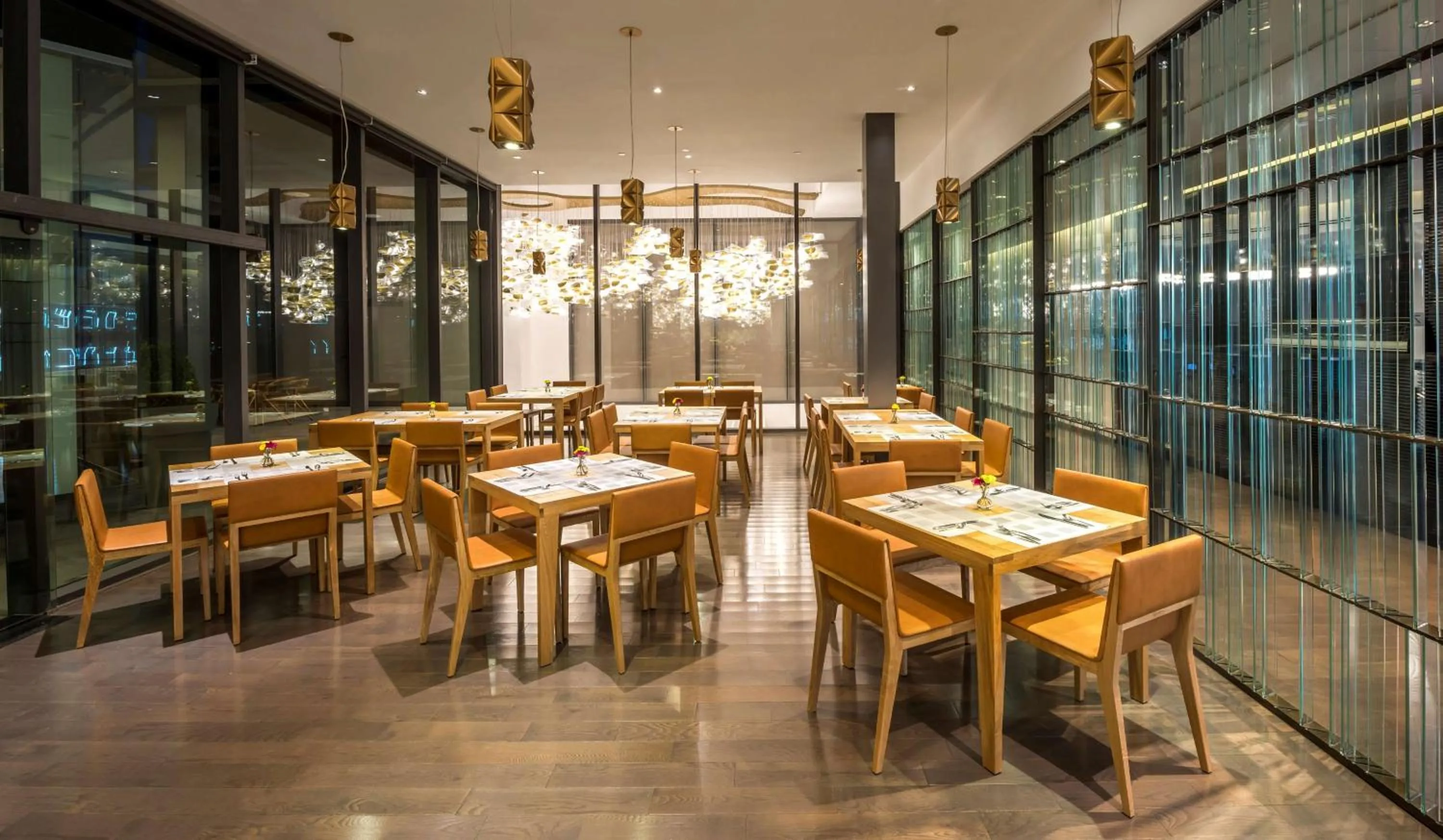 Restaurant/places to eat in Hilton DoubleTree Guadalajara Centro Historico