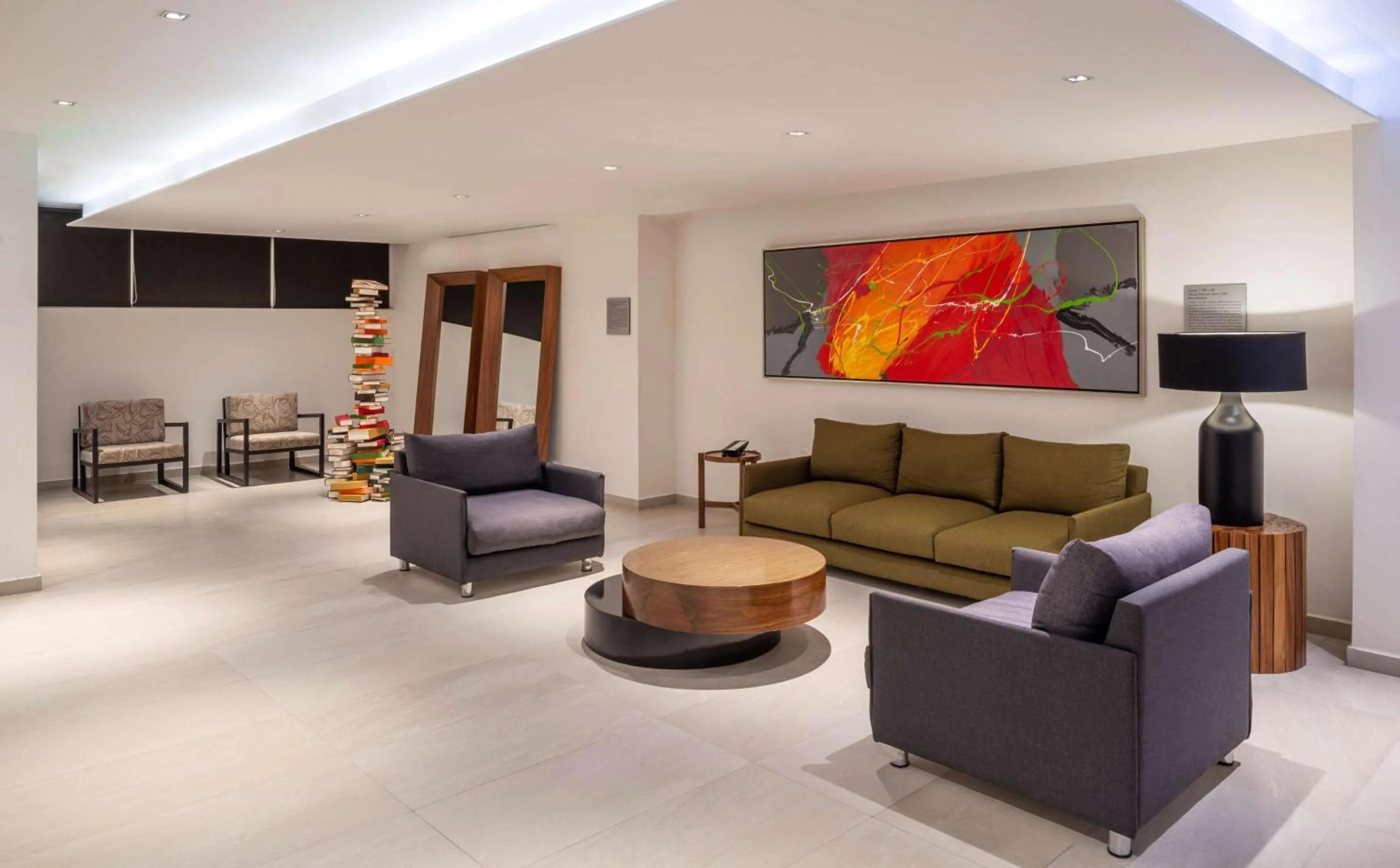 Lobby or reception in Hilton DoubleTree Guadalajara Centro Historico