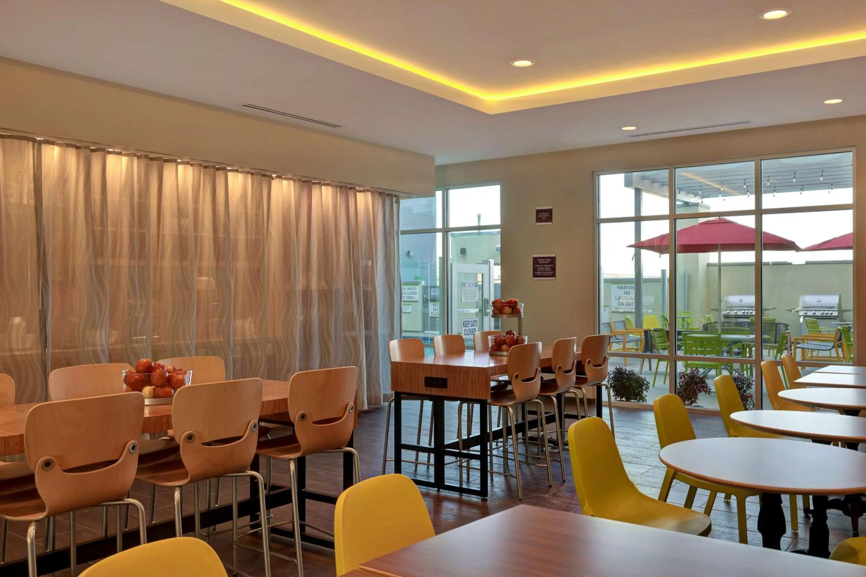 Lobby or reception in Home2 Suites By Hilton Turlock, Ca