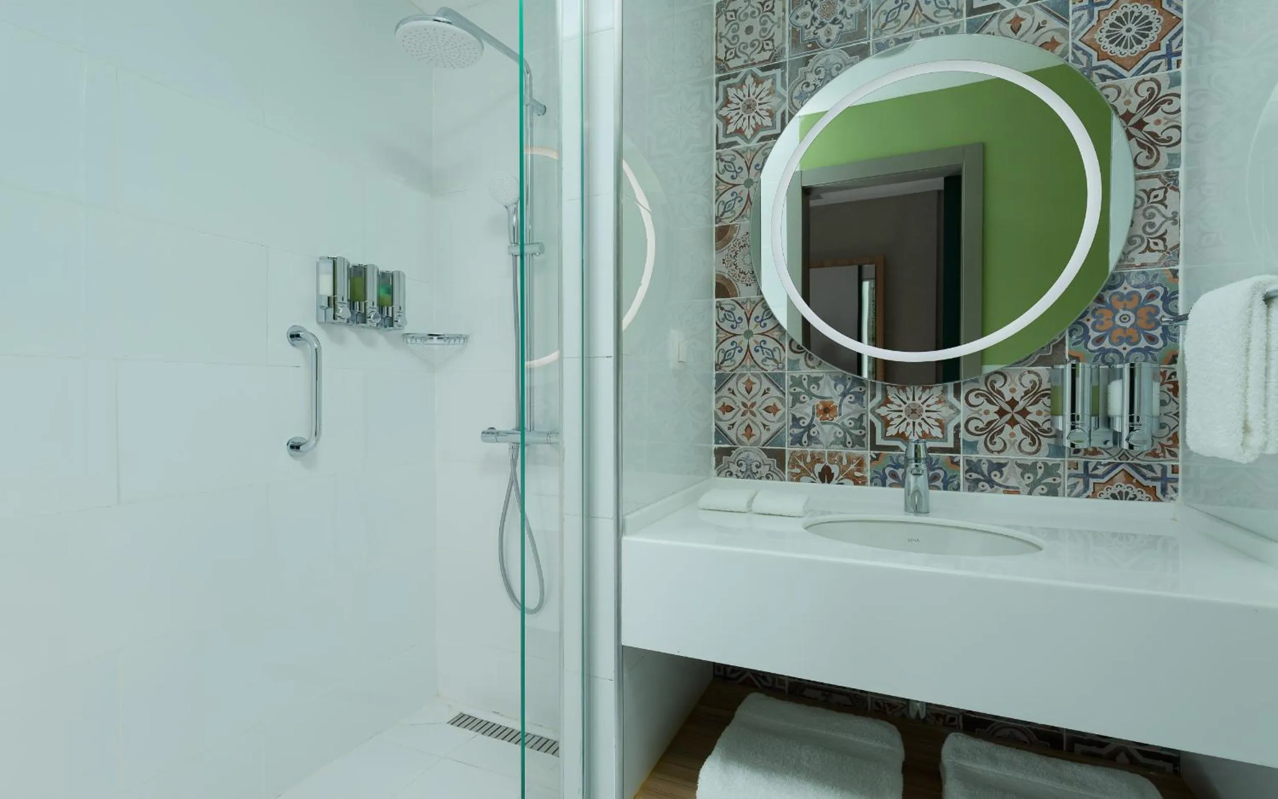 Shower in Hampton By Hilton Turkistan