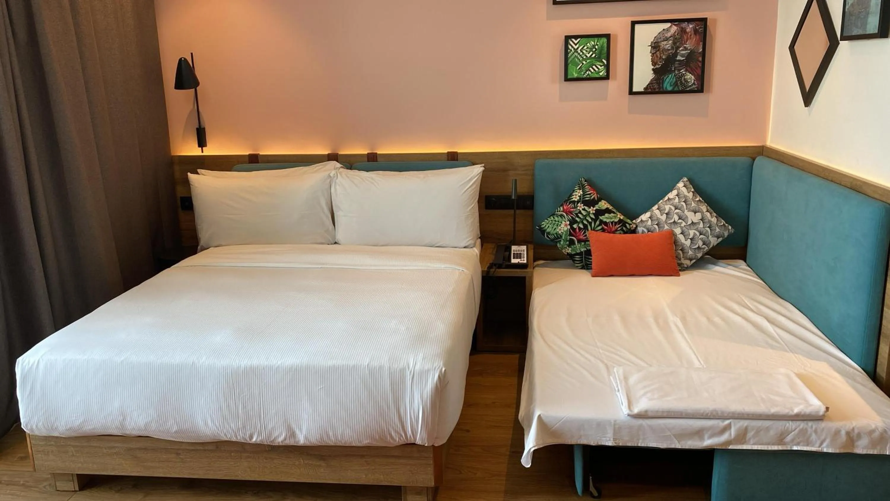 Bedroom, Bed in Hampton By Hilton Turkistan