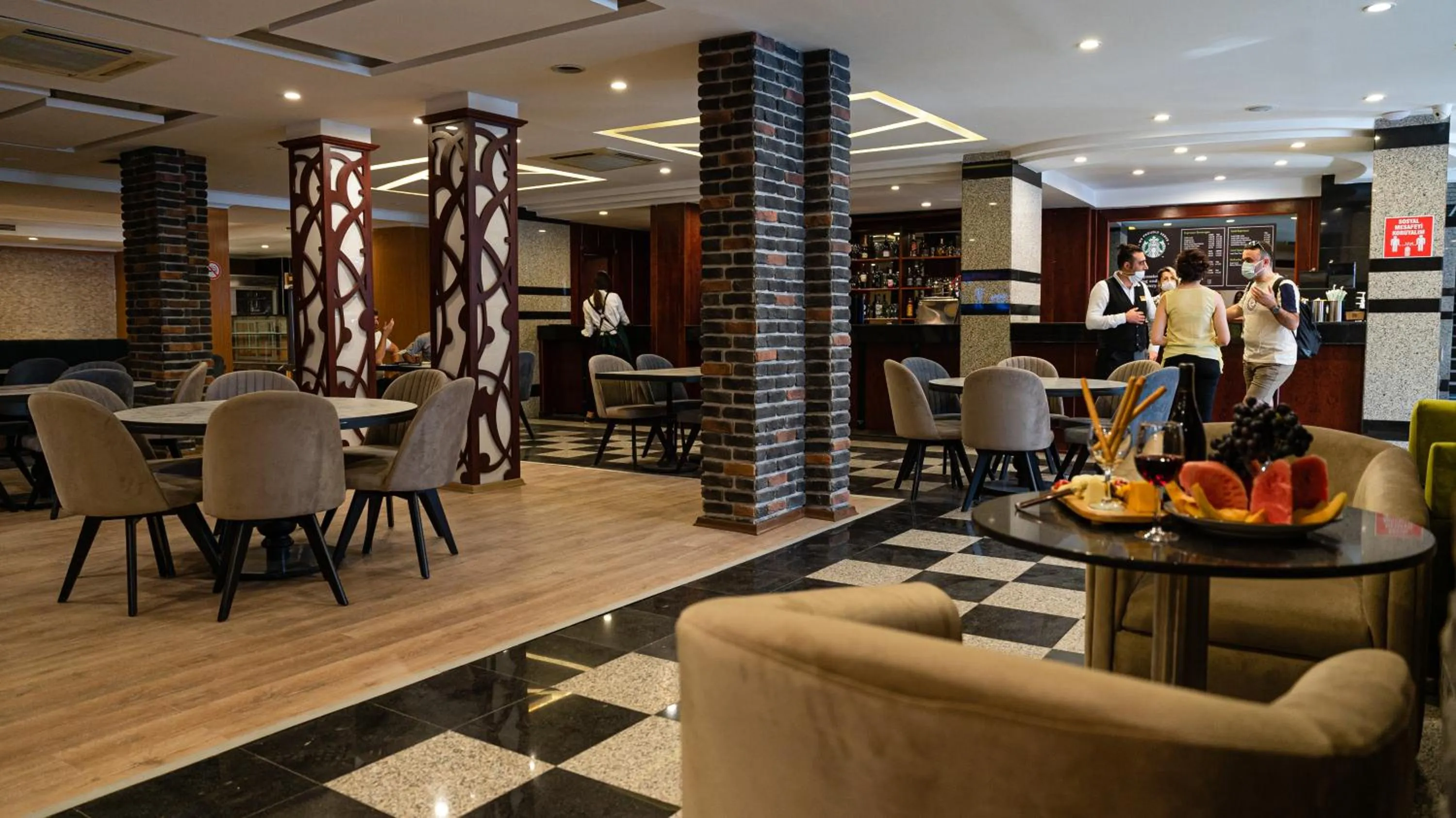 Lobby or reception in The Green Park Diyarbakir