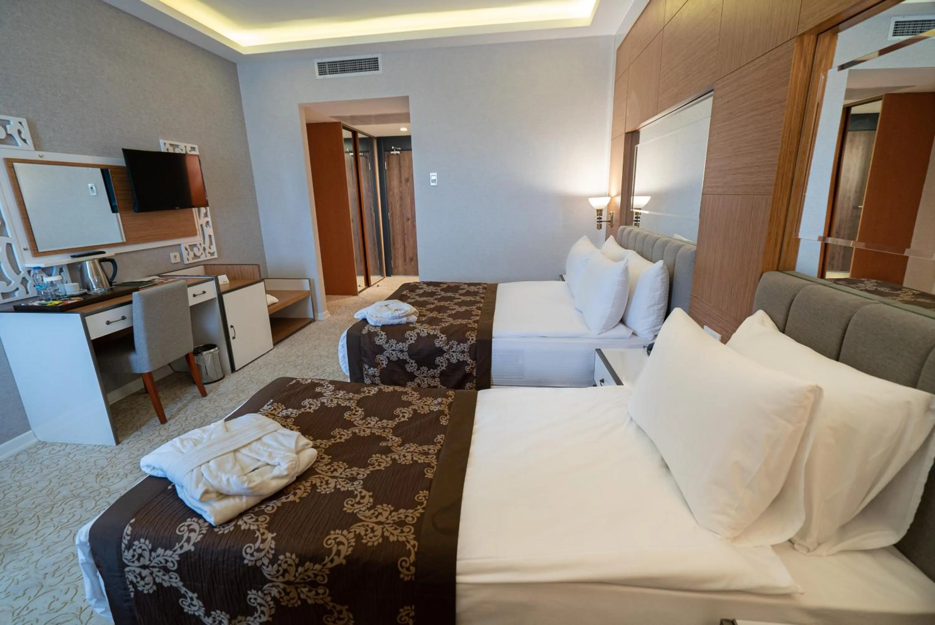 Bedroom, Bed in The Green Park Diyarbakir