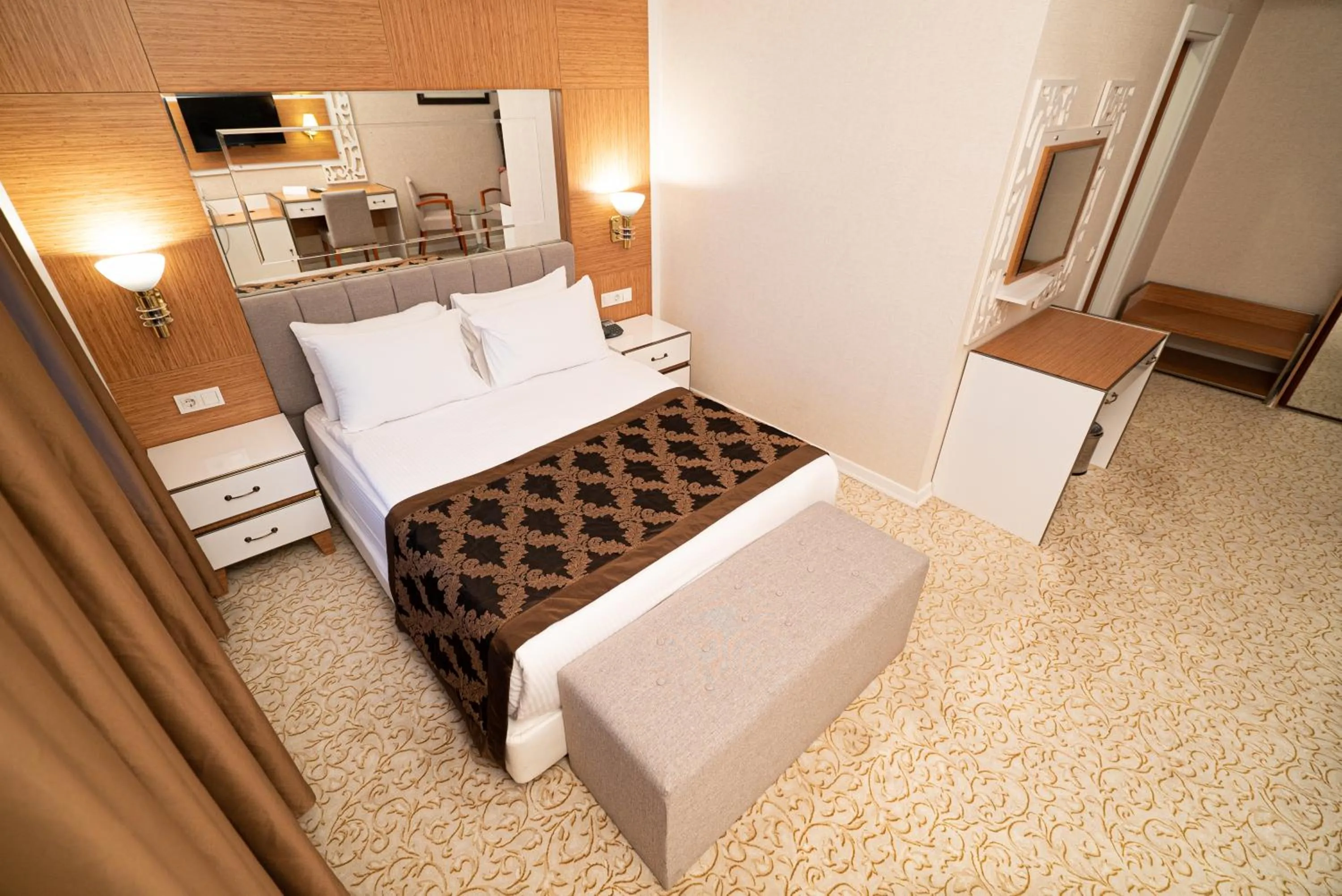 Bedroom, Bed in The Green Park Diyarbakir