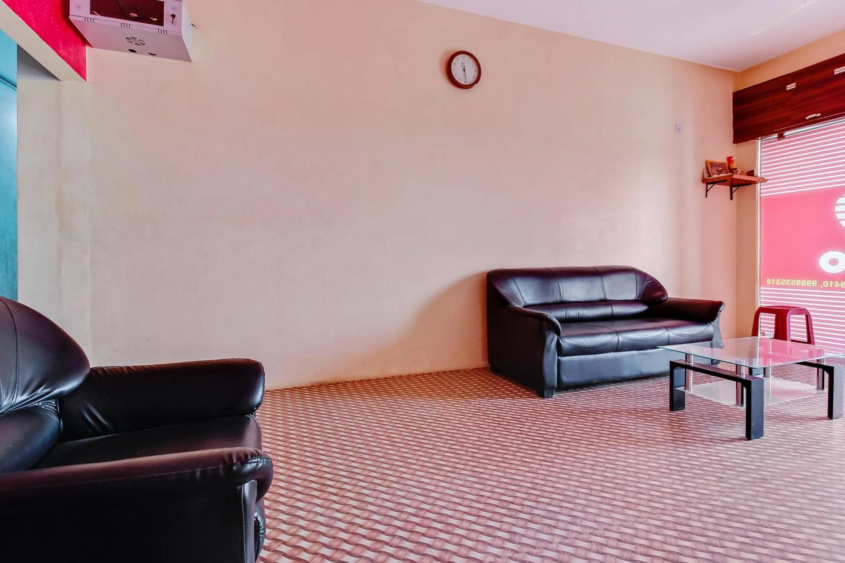 Lobby or reception in SPOT ON by OYO Hotel Chirag's