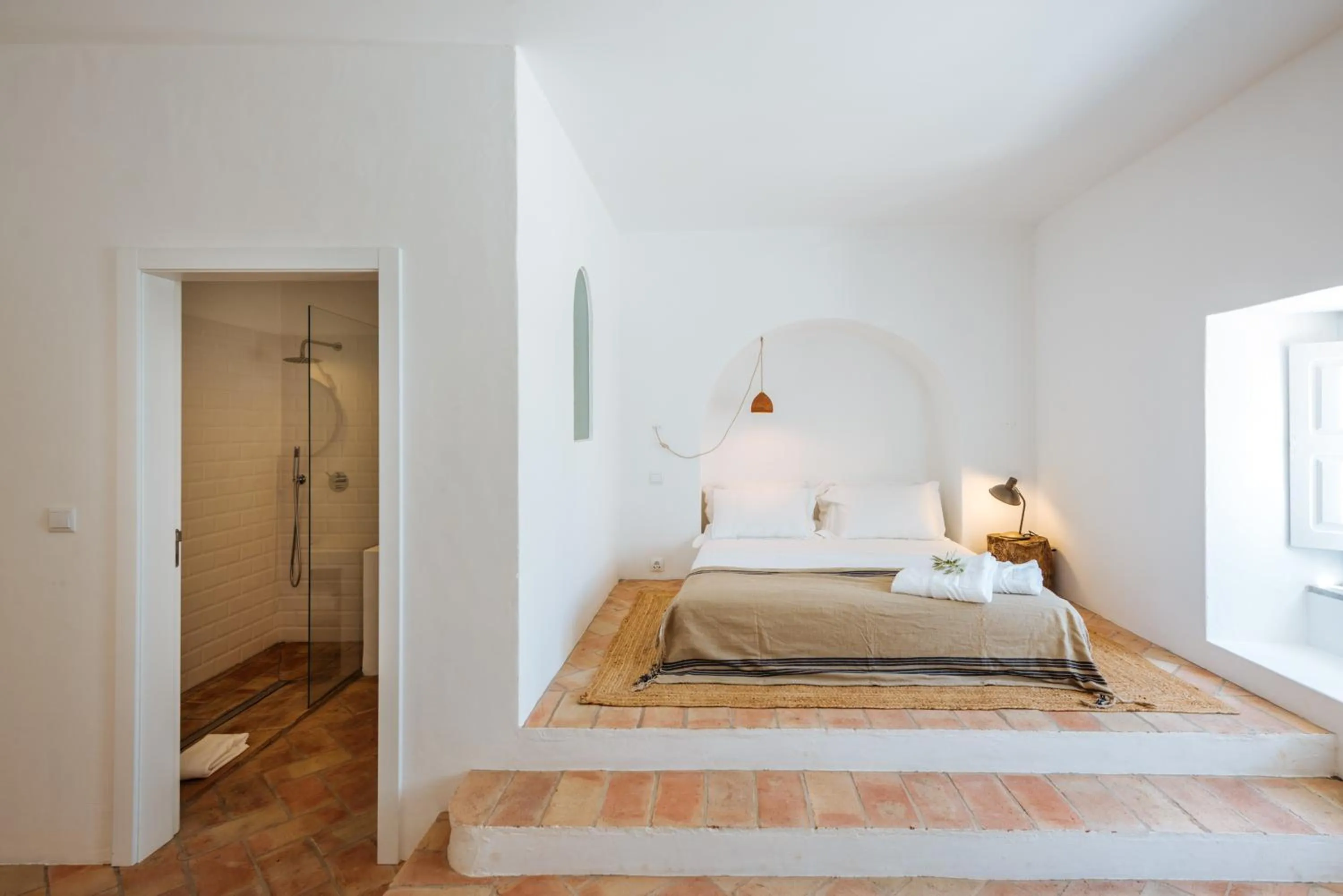 View (from property/room), Bed in Aljana Guest House Beja