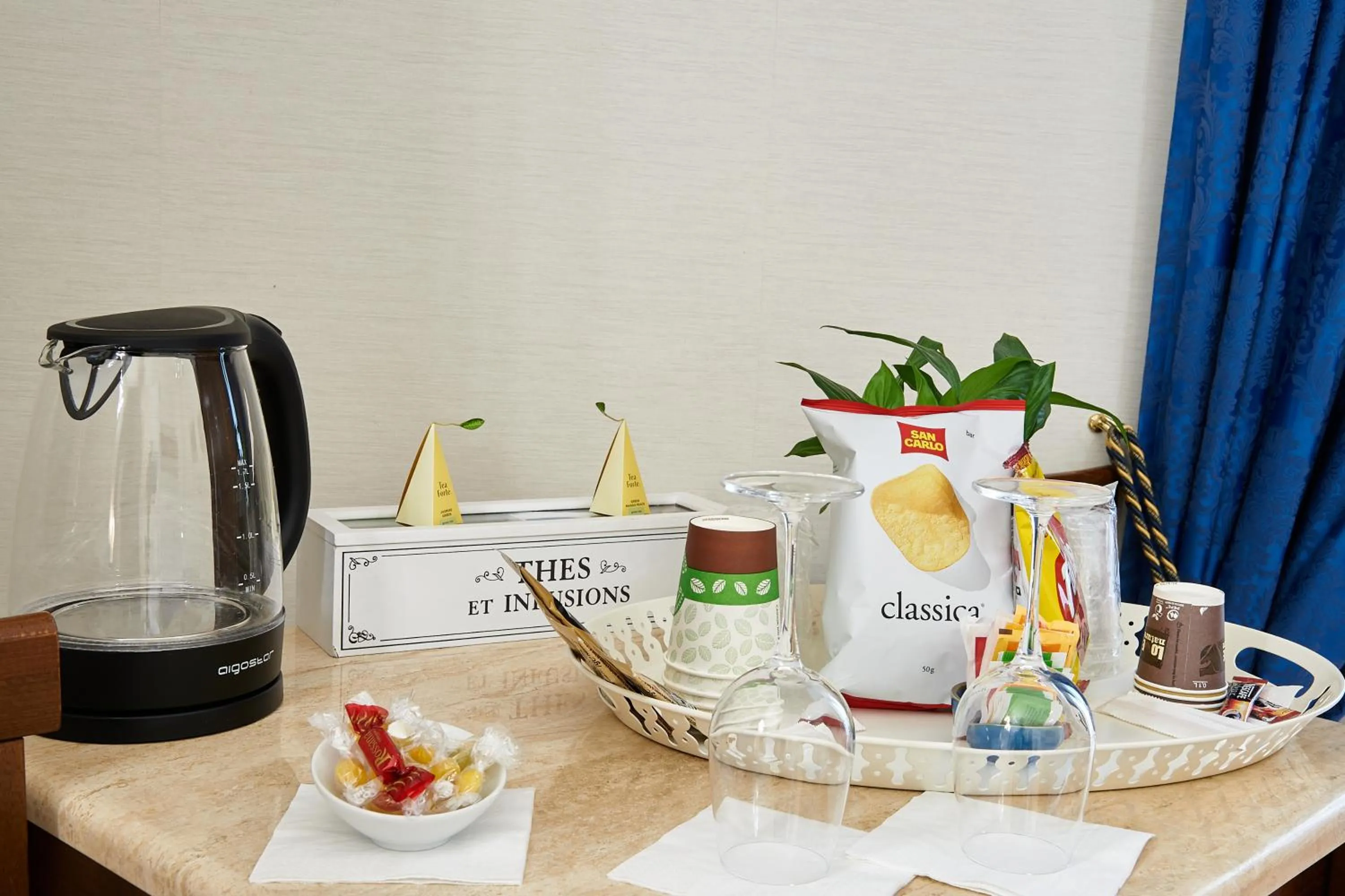 Coffee/tea facilities in Fabrizio's Rooms