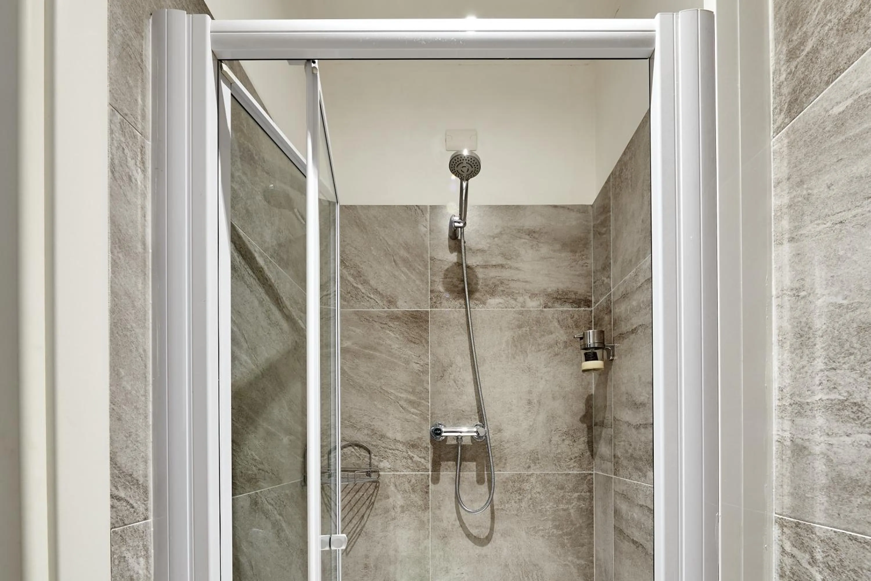 Bathroom in Fabrizio's Rooms