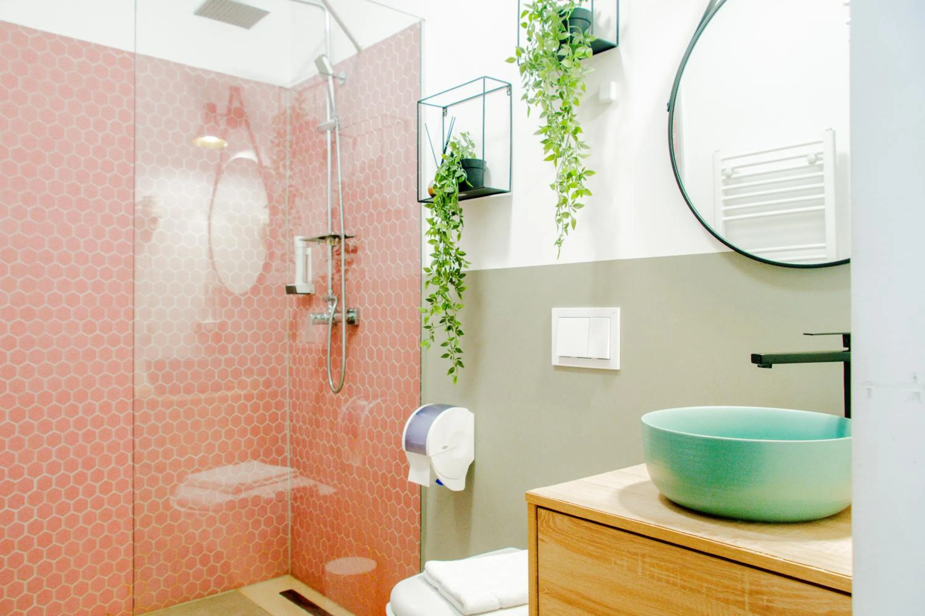 Bathroom in Althof Apartments
