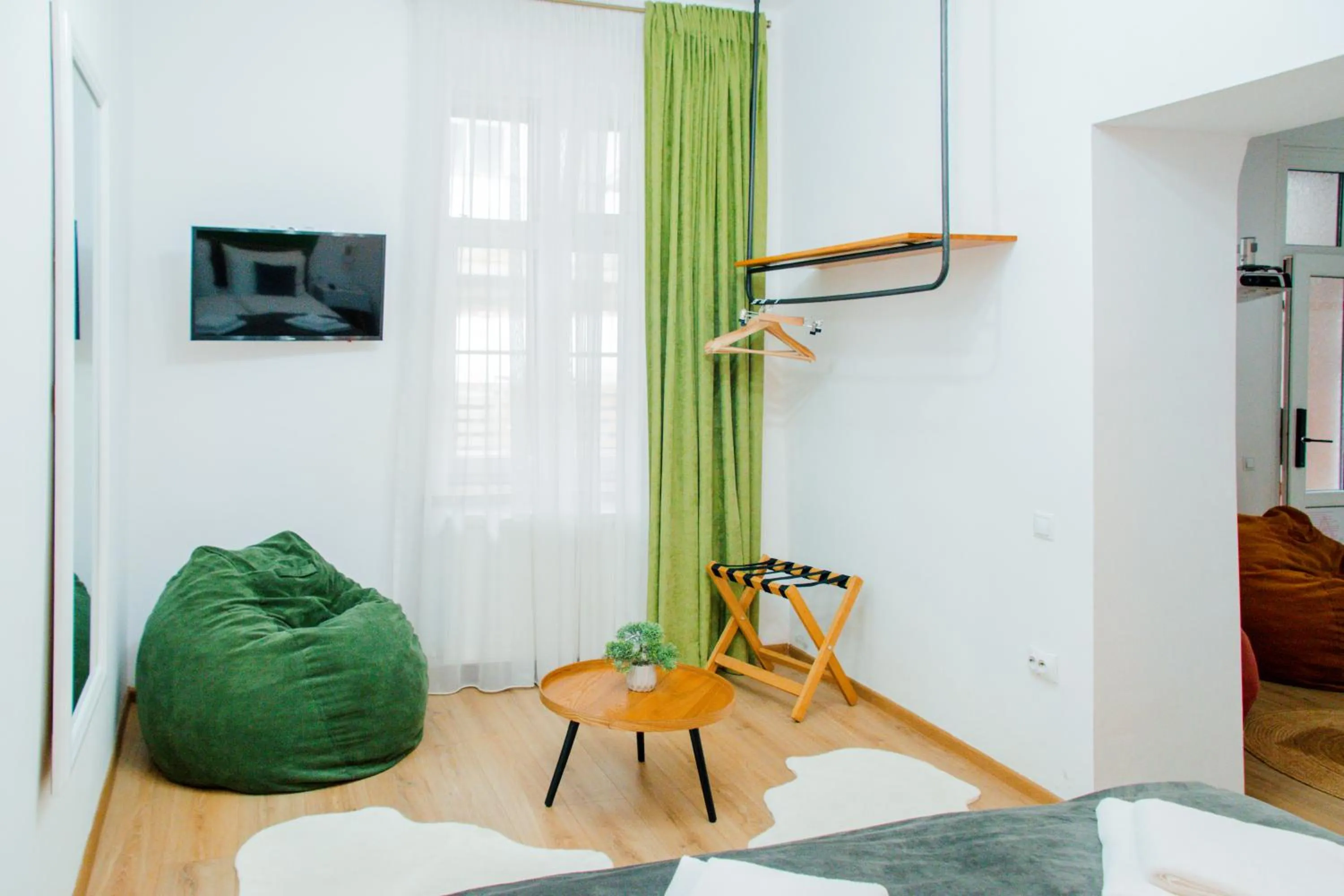 Photo of the whole room in Althof Apartments