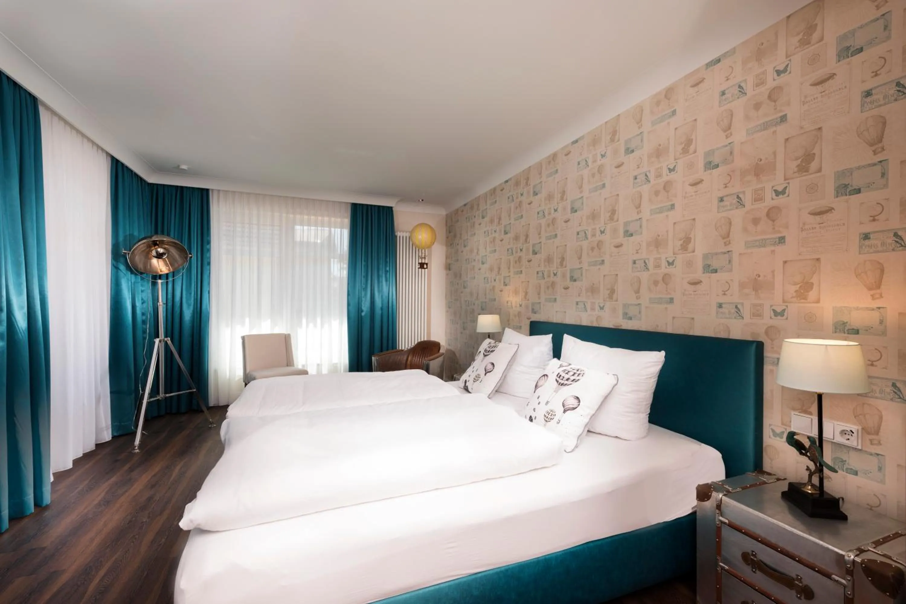 Photo of the whole room, Bed in Hotel Linther Hof