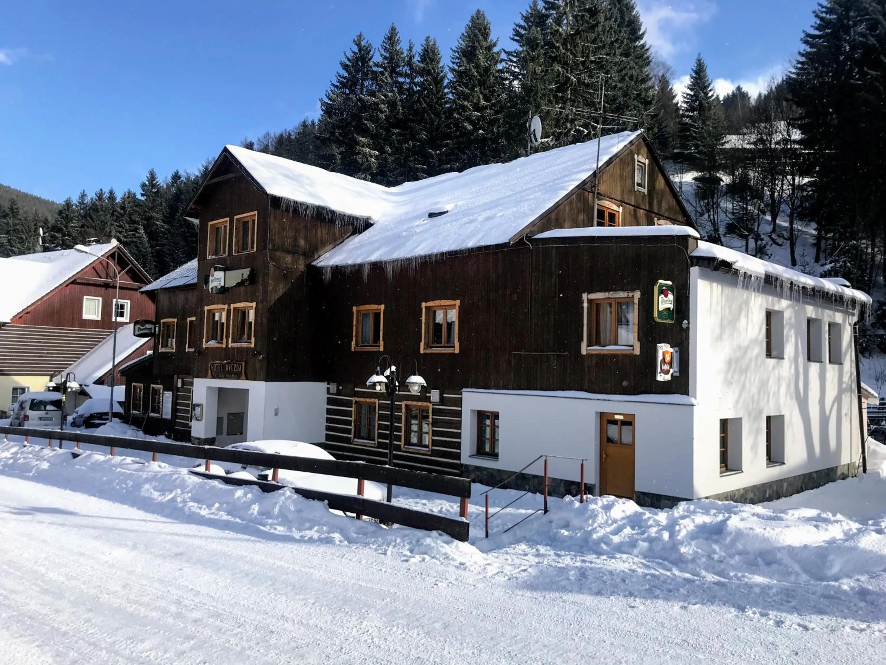 Property building in Hotel Hvezda