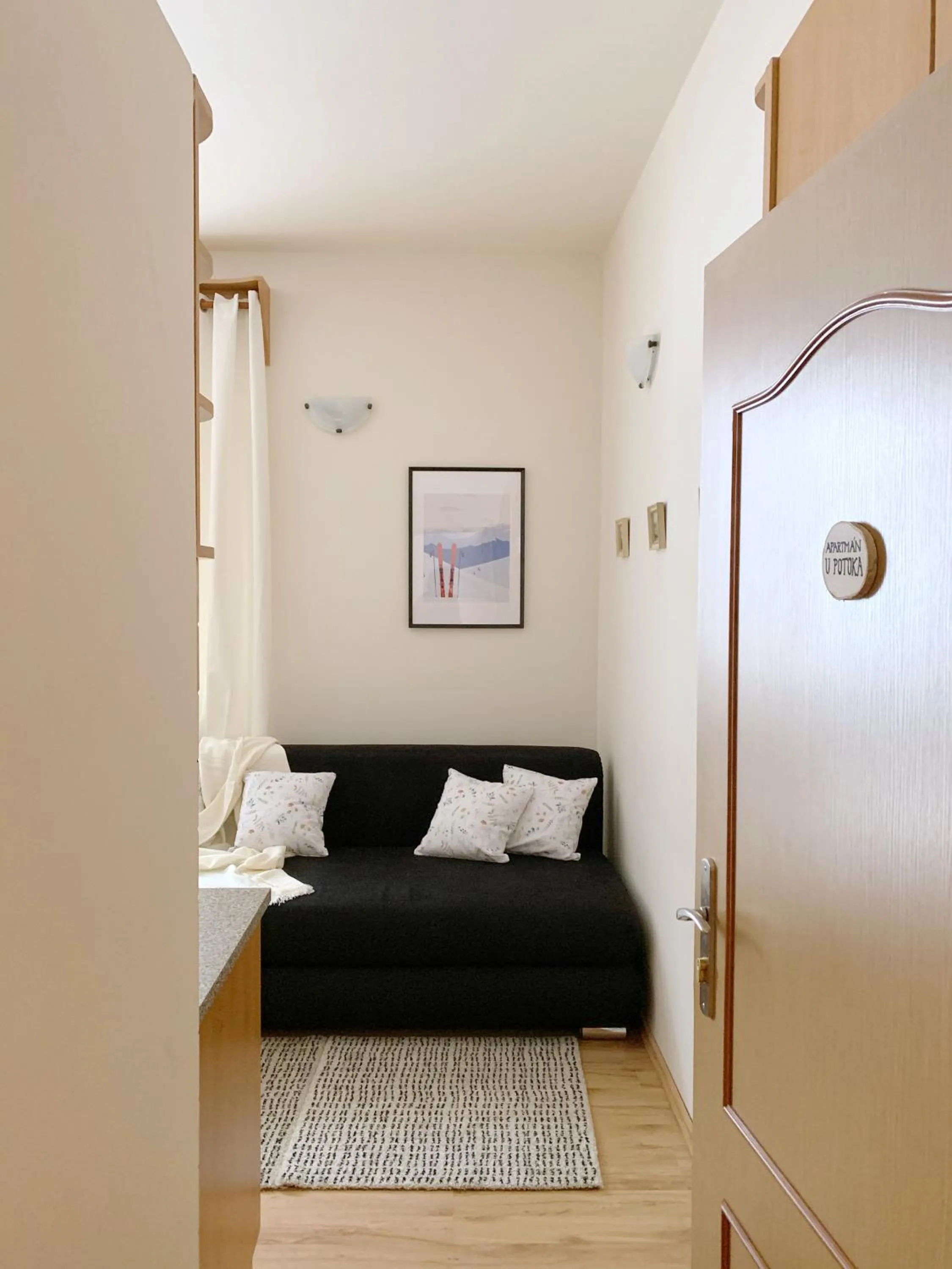 Living room, Bed in Hotel Hvezda