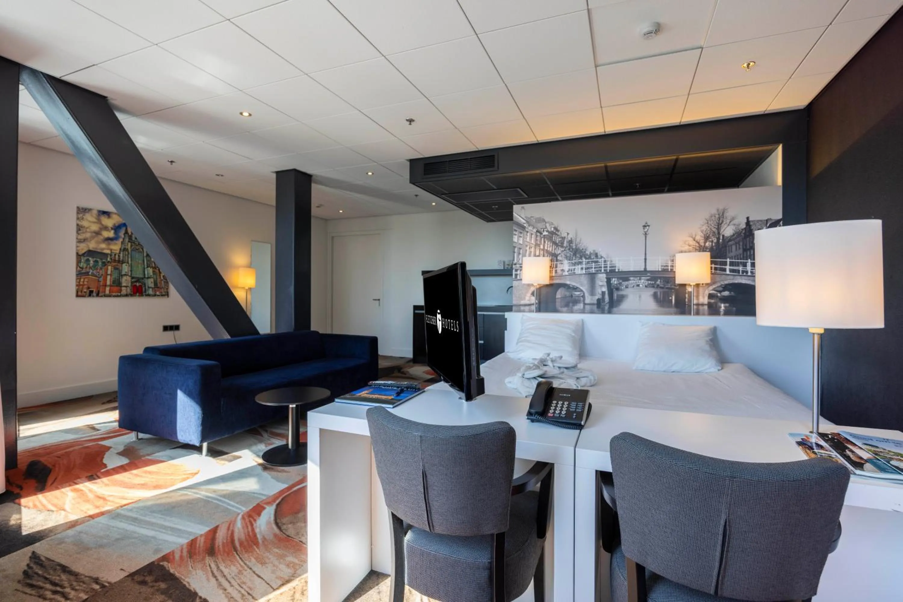 Bedroom in Fletcher Wellness-Hotel Leiden