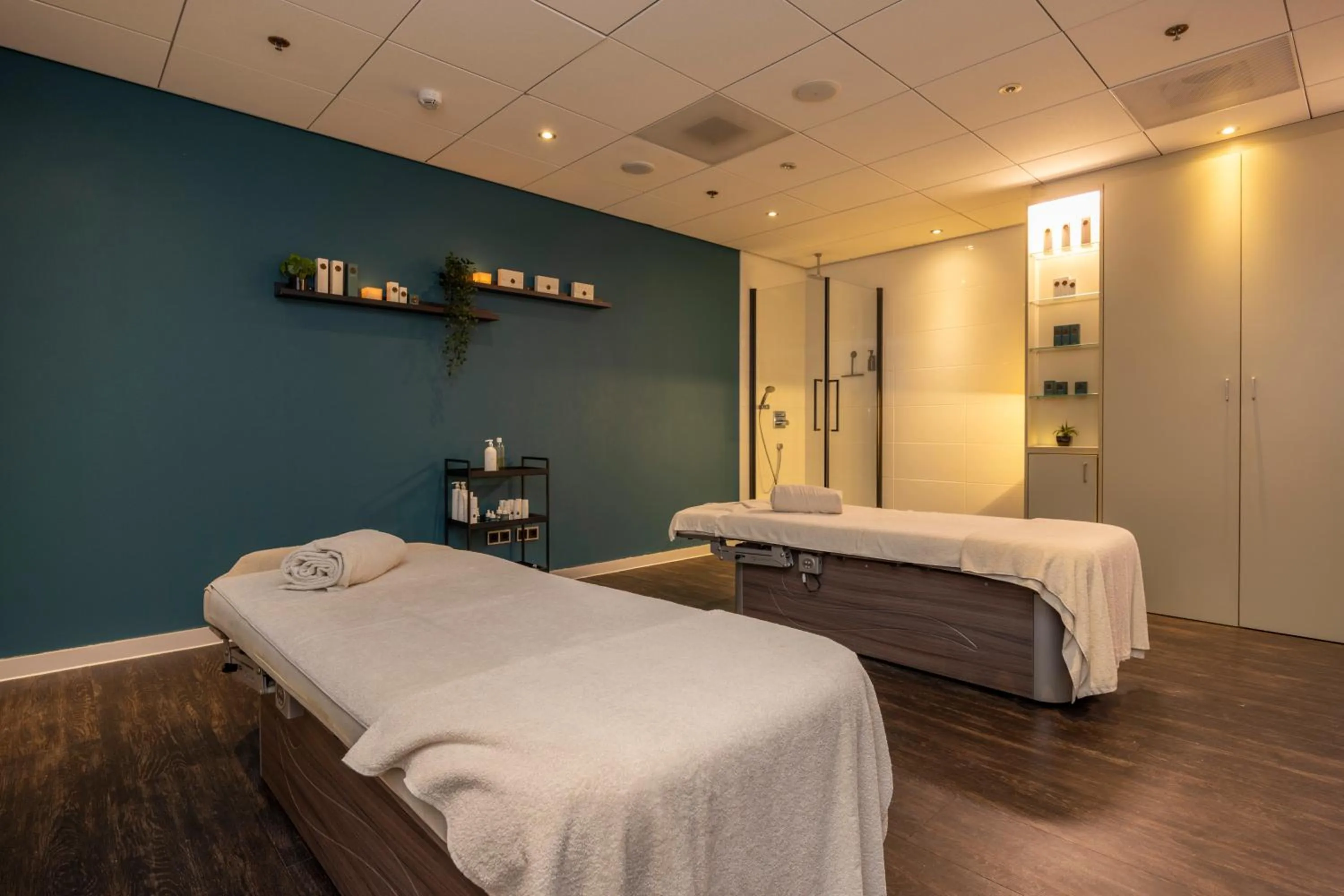 Spa and wellness centre/facilities, Bed in Fletcher Wellness-Hotel Leiden