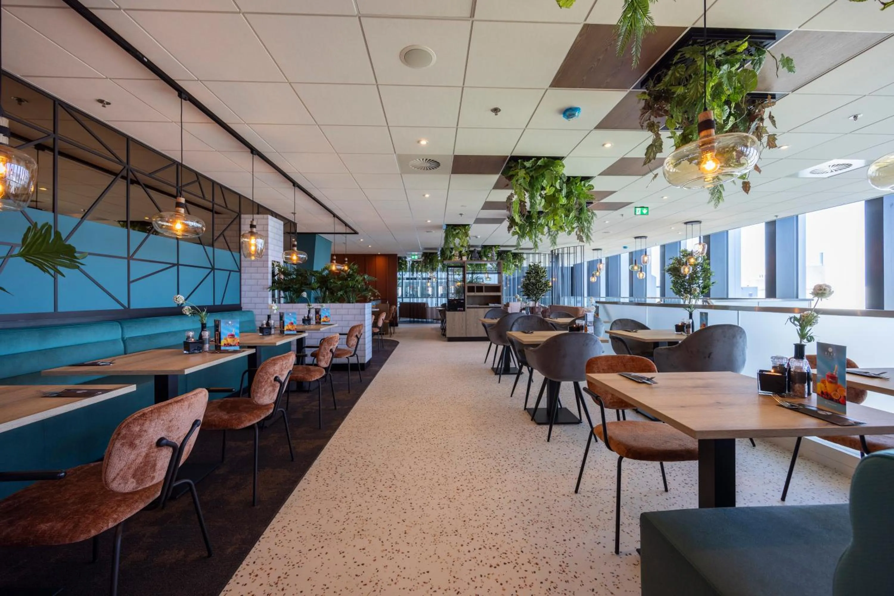 Restaurant/places to eat in Fletcher Wellness-Hotel Leiden