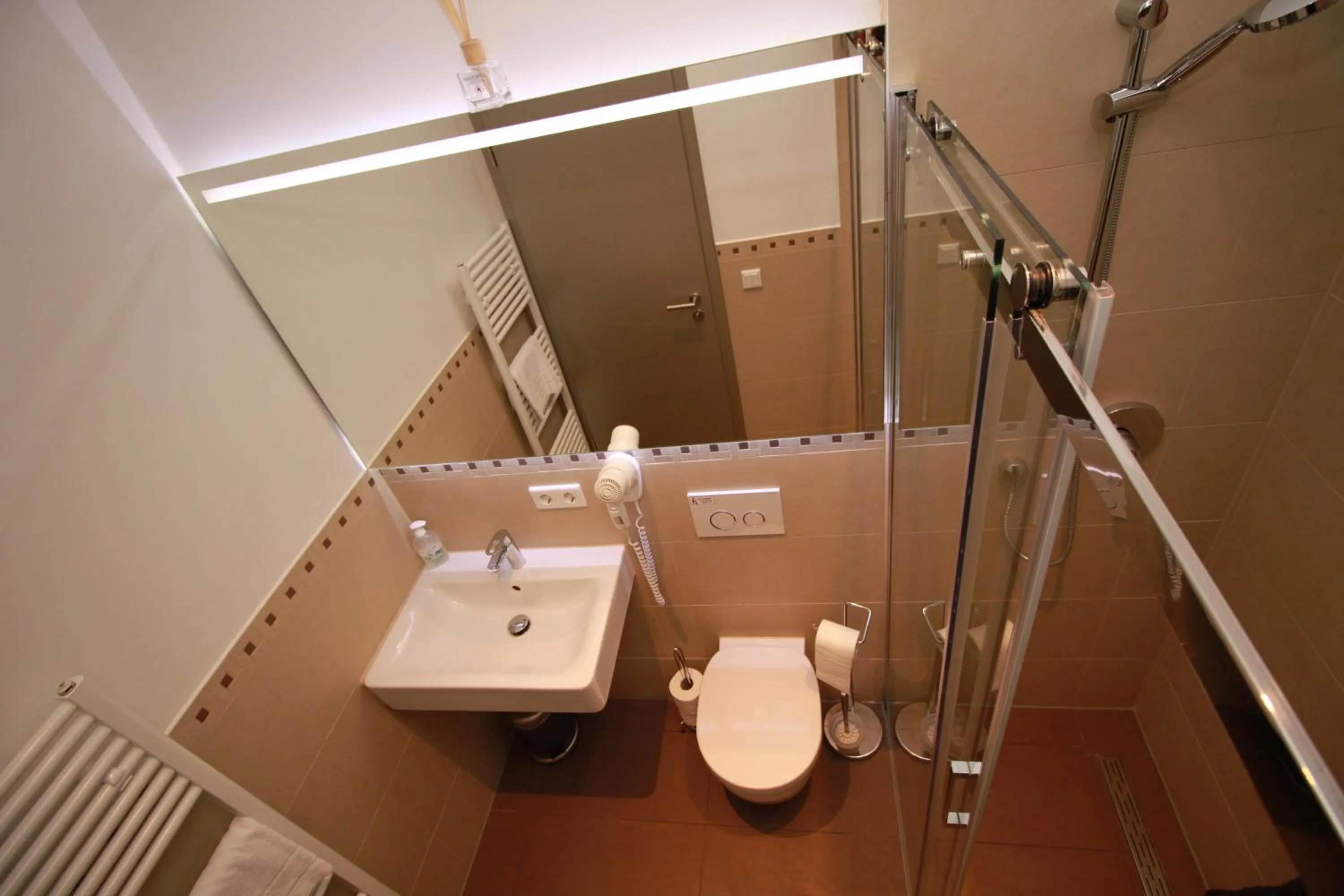 Bathroom in Slamba Hostel