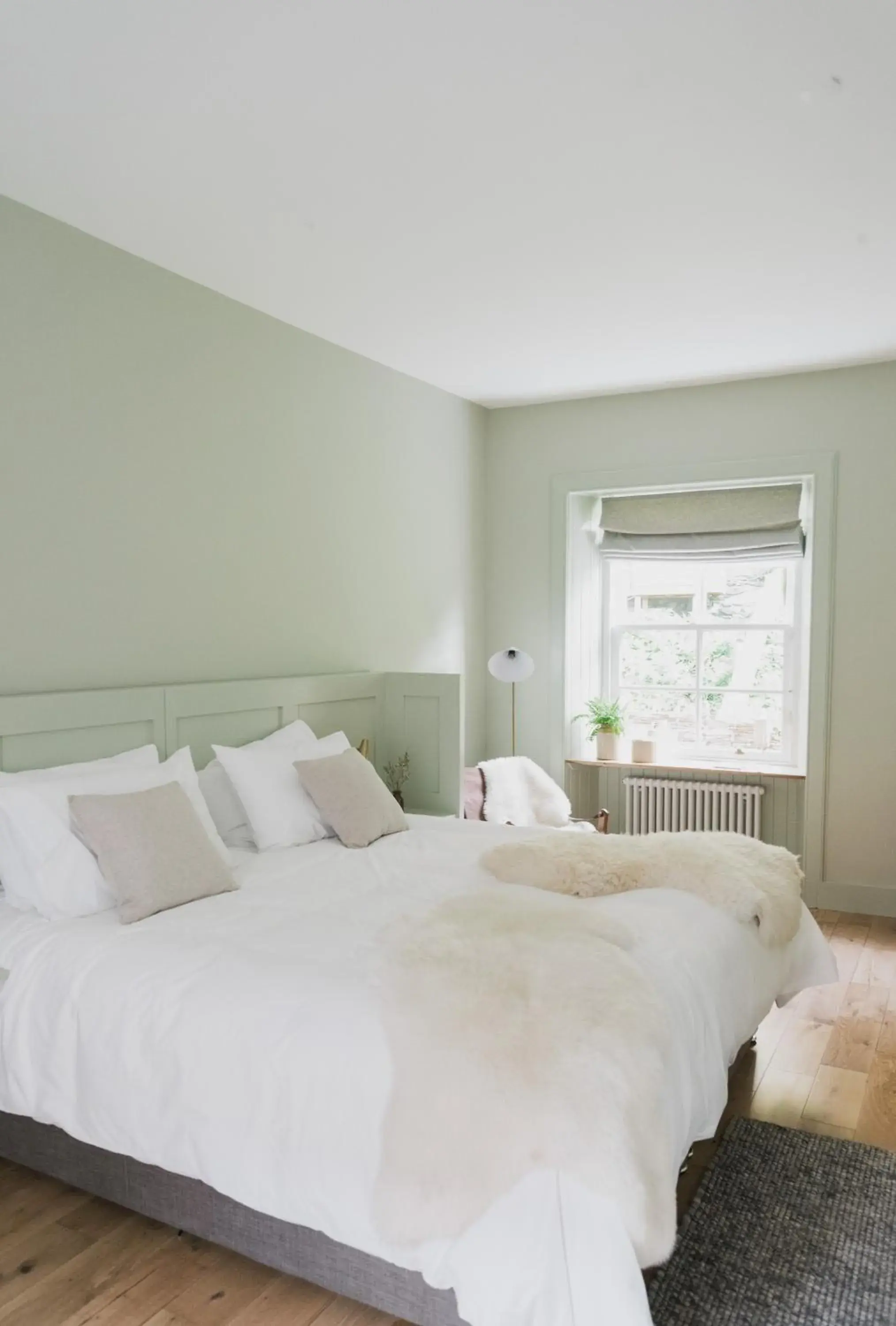 Large Double or Twin Room - single occupancy in The Taybank Large Double or Twin Room - single occupancy in The Taybank