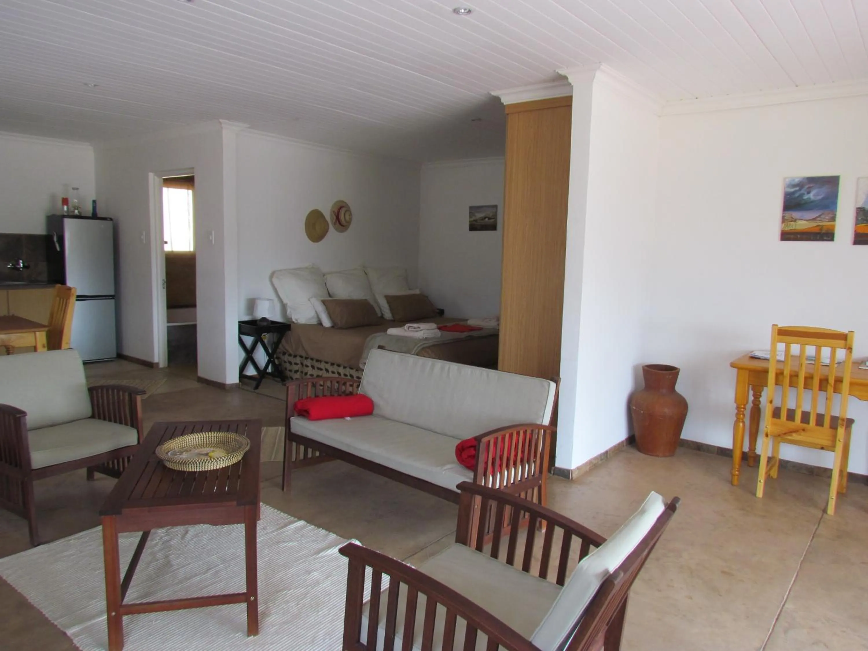 Bathroom, Bed in Pumula Guest Farm
