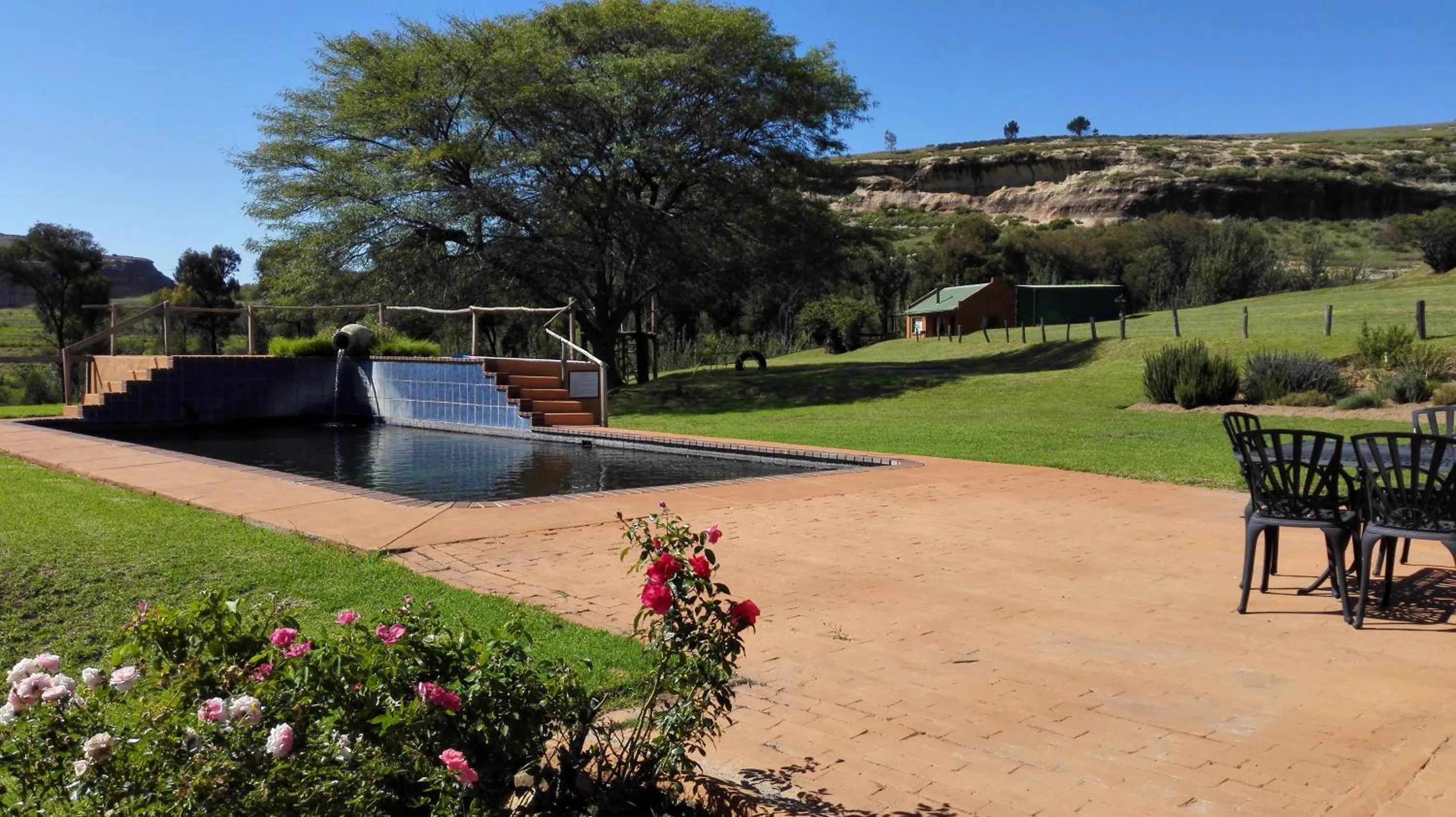 Swimming pool in Pumula Guest Farm