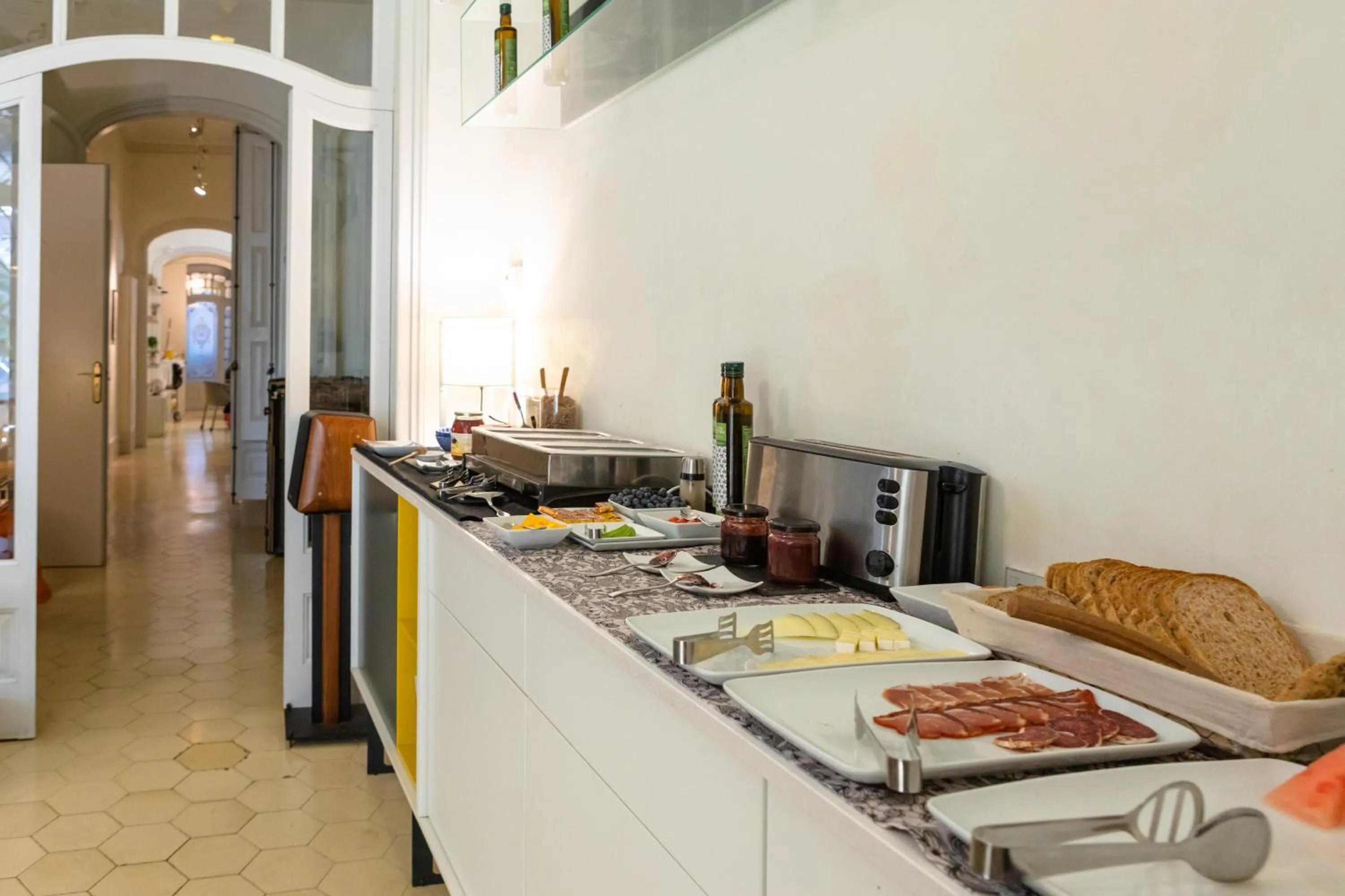 Food and drinks in B&B Boutique Ca La Maria