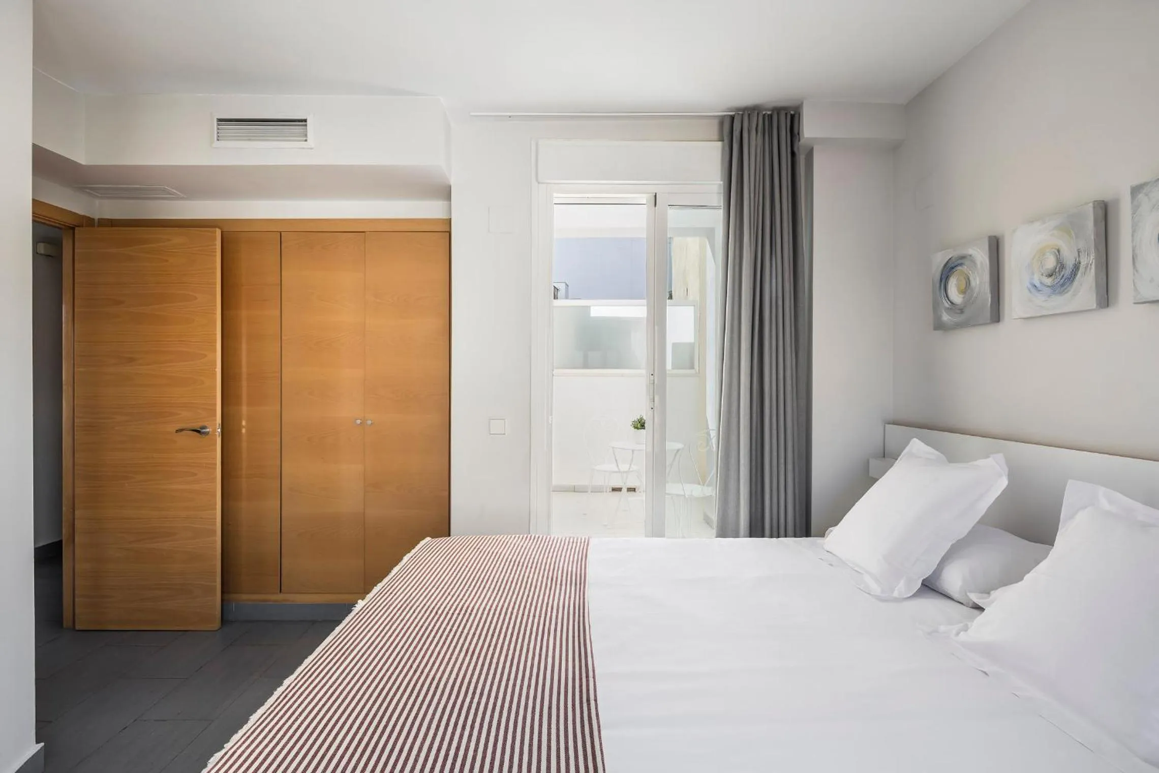 Photo of the whole room, Bed in Stancia Carmen