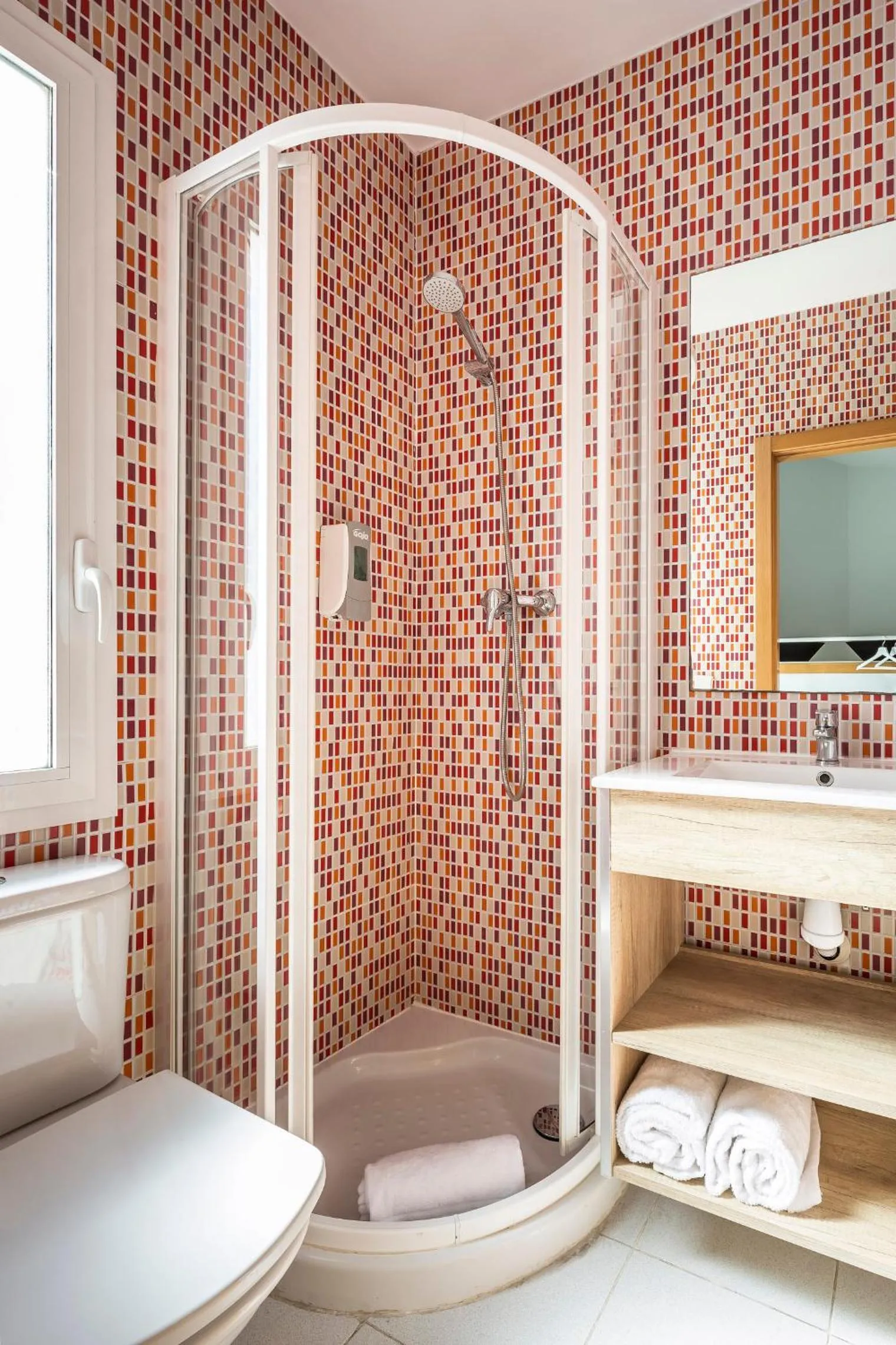 Bathroom, Bed in Stancia Carmen