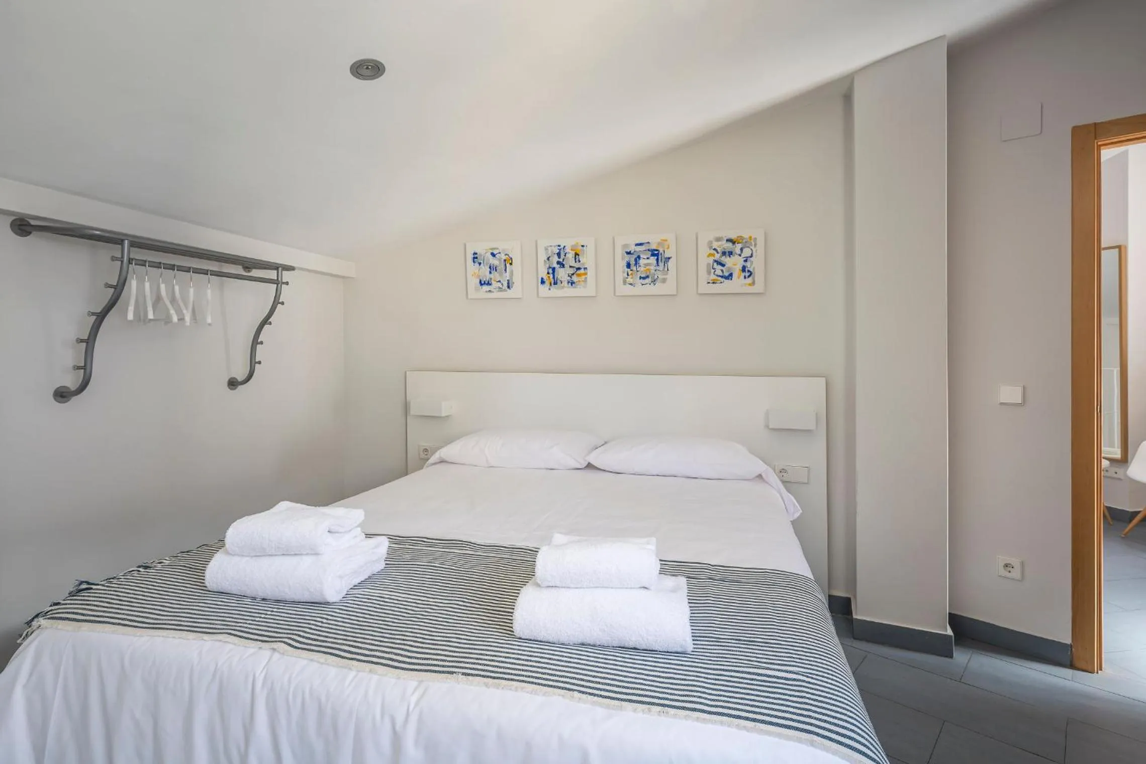 Photo of the whole room, Bed in Stancia Carmen