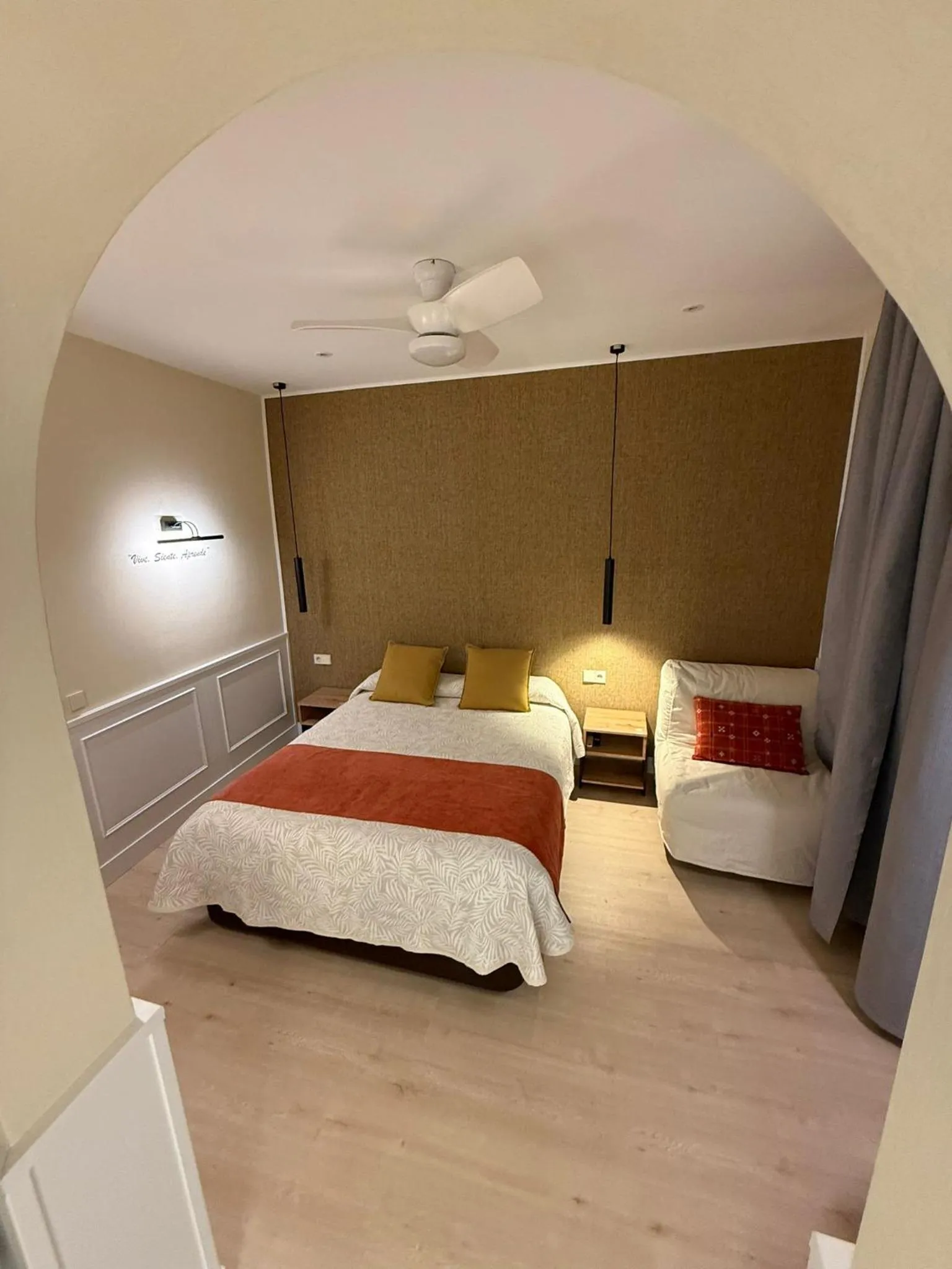 Photo of the whole room, Bed in Cálamo Guesthouse