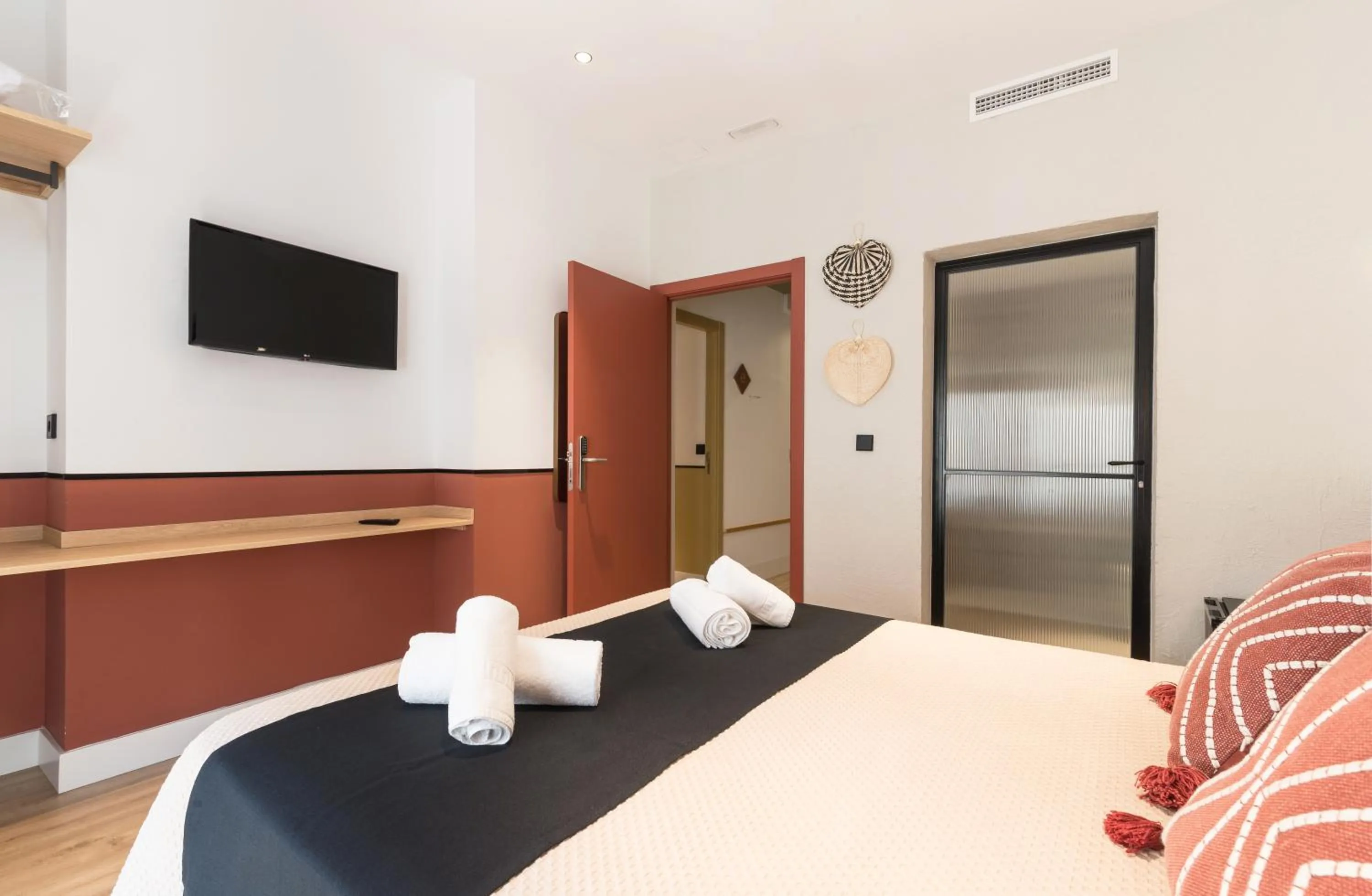 Photo of the whole room, Bed in Cálamo Guesthouse