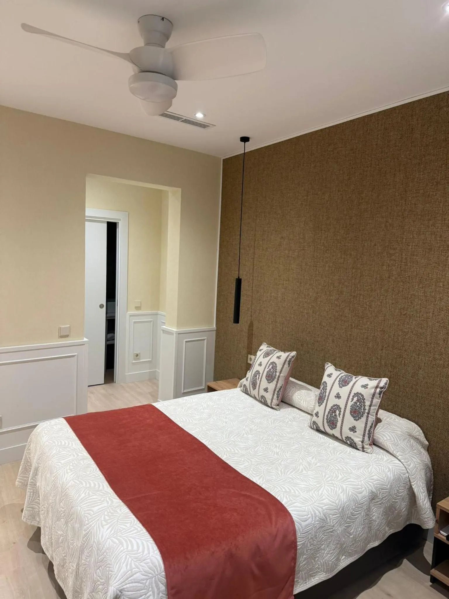 Bedroom, Bed in Cálamo Guesthouse